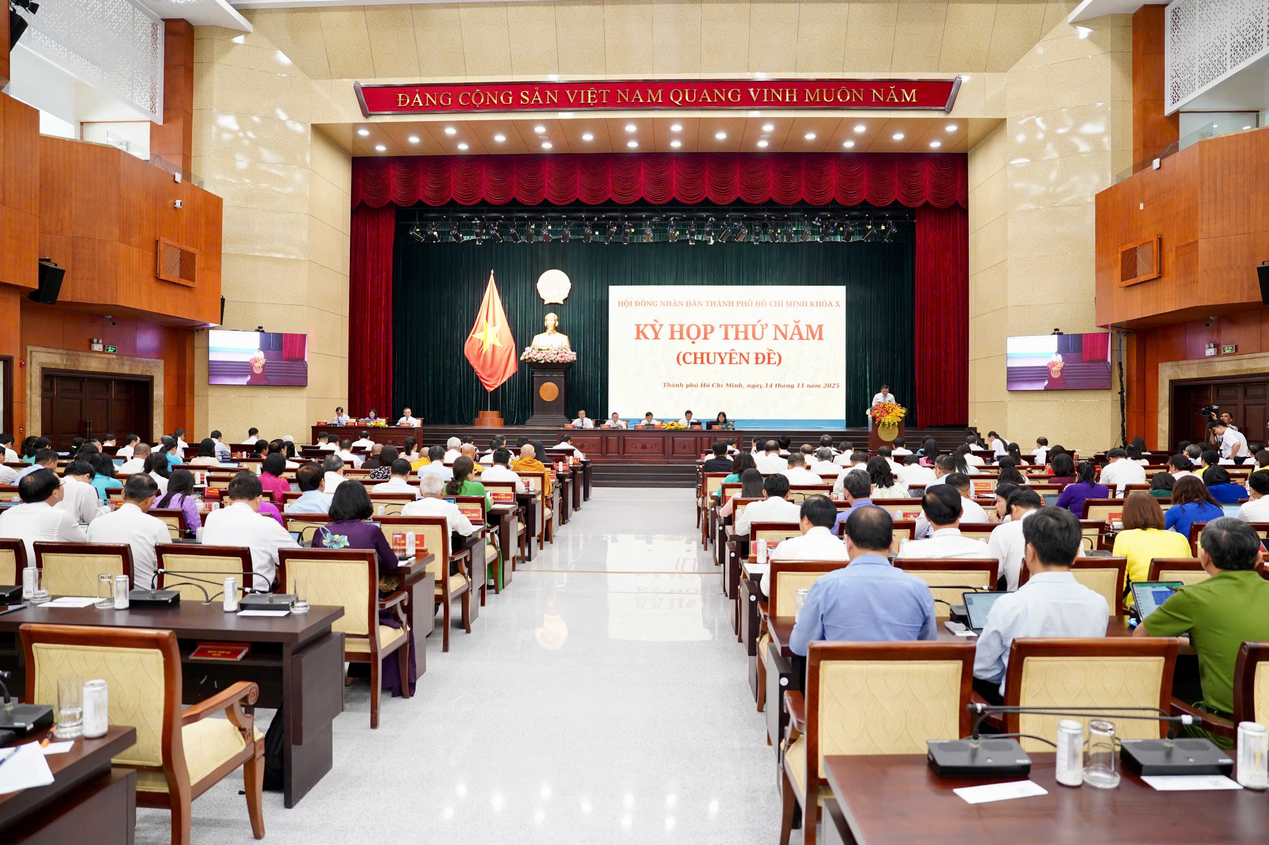 TP.HCM sớm dứt điểm dự án chống ngập gần 10.000 tỉ đồng- Ảnh 3. TP.HCM sớm dứt điểm dự án chống ngập gần 10.000 tỉ đồng- Ảnh 3.