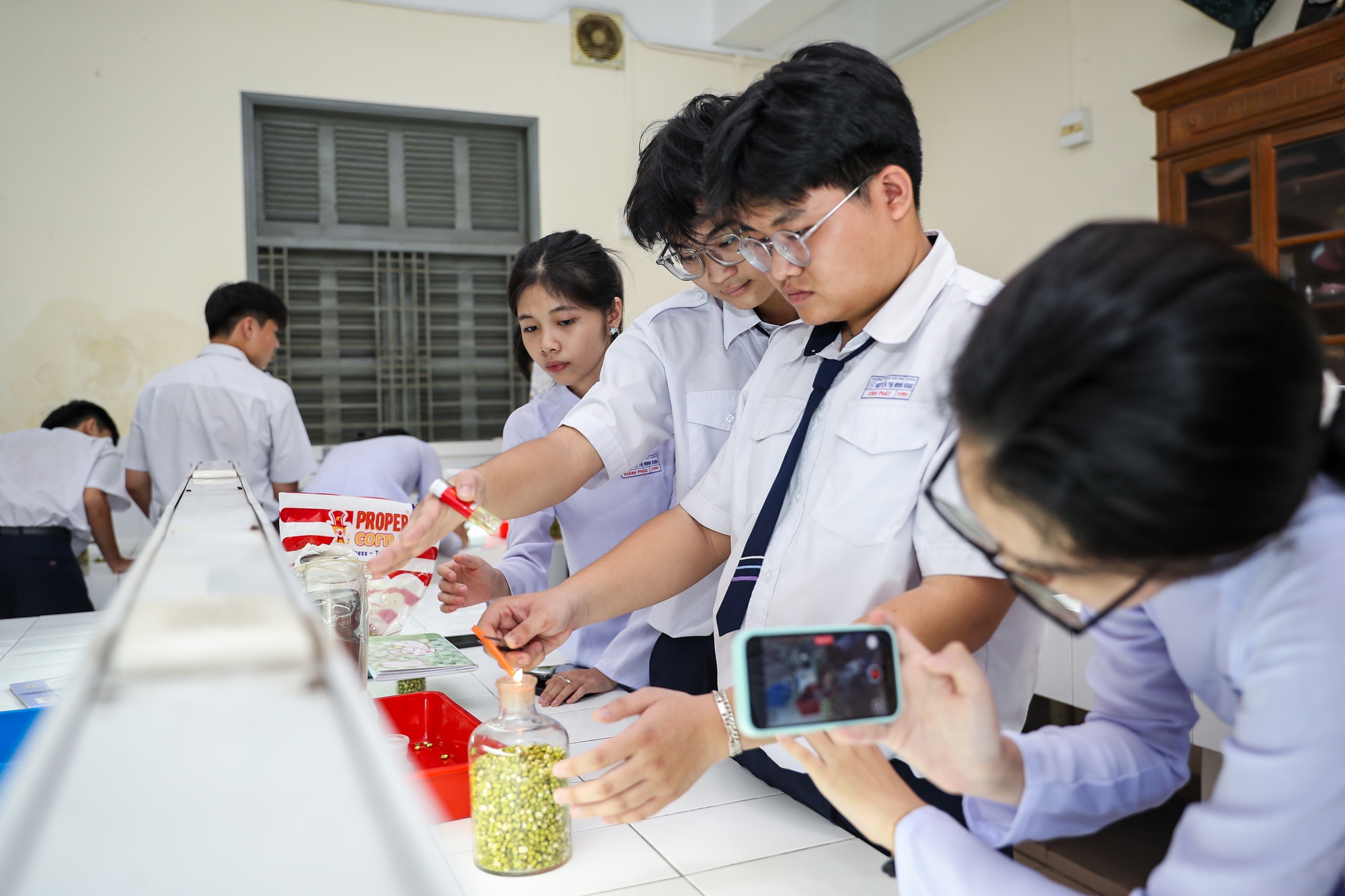 - الصورة 1. - Ảnh 1.