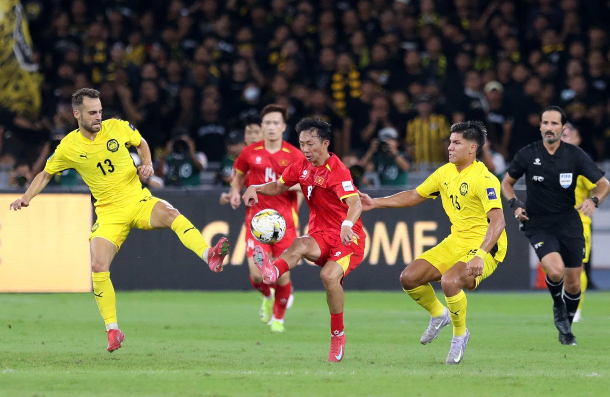 Malaysia chưa bỏ ý định kháng cáo lên CAS, FAM khắc khoải chờ FIFA- Ảnh 1. Malaysia chưa bỏ ý định kháng cáo lên CAS, FAM khắc khoải chờ FIFA- Ảnh 1.