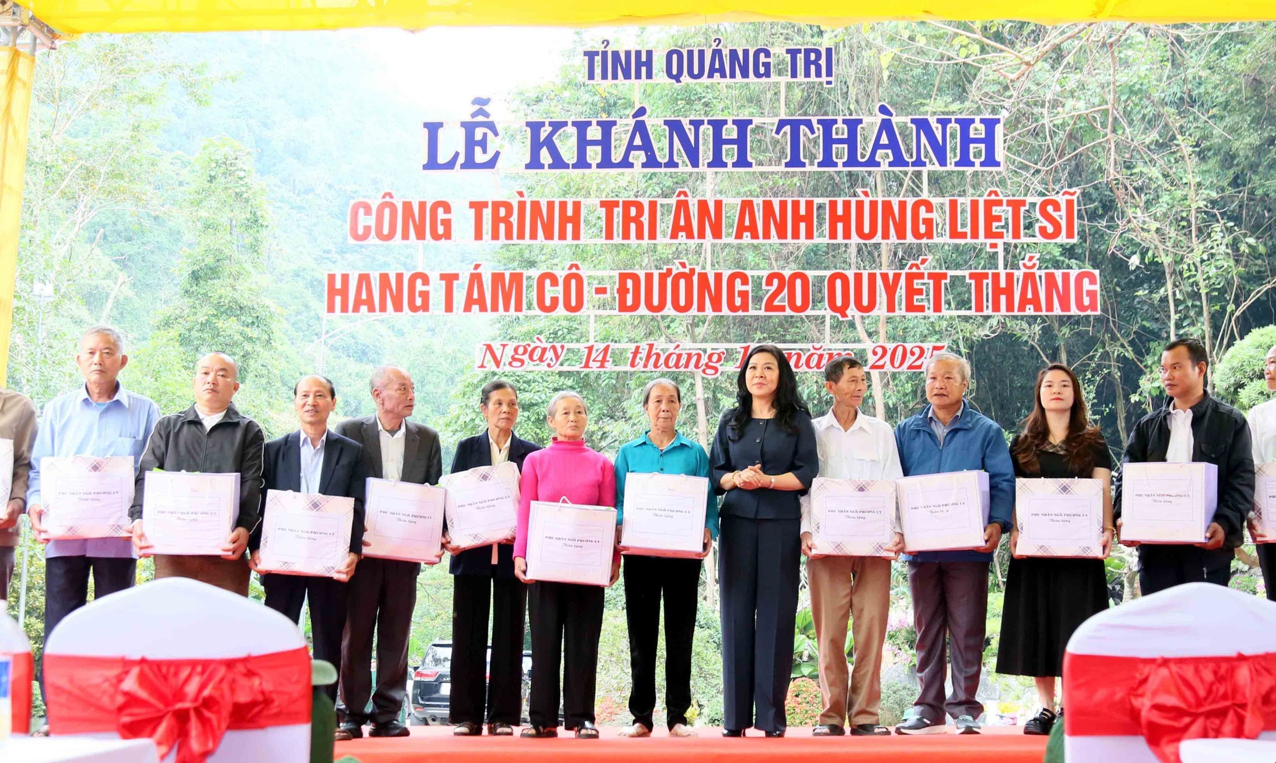 Khánh thành công trình tôn tạo Di tích quốc gia đặc biệt Hang Tám Cô - Ảnh 9.