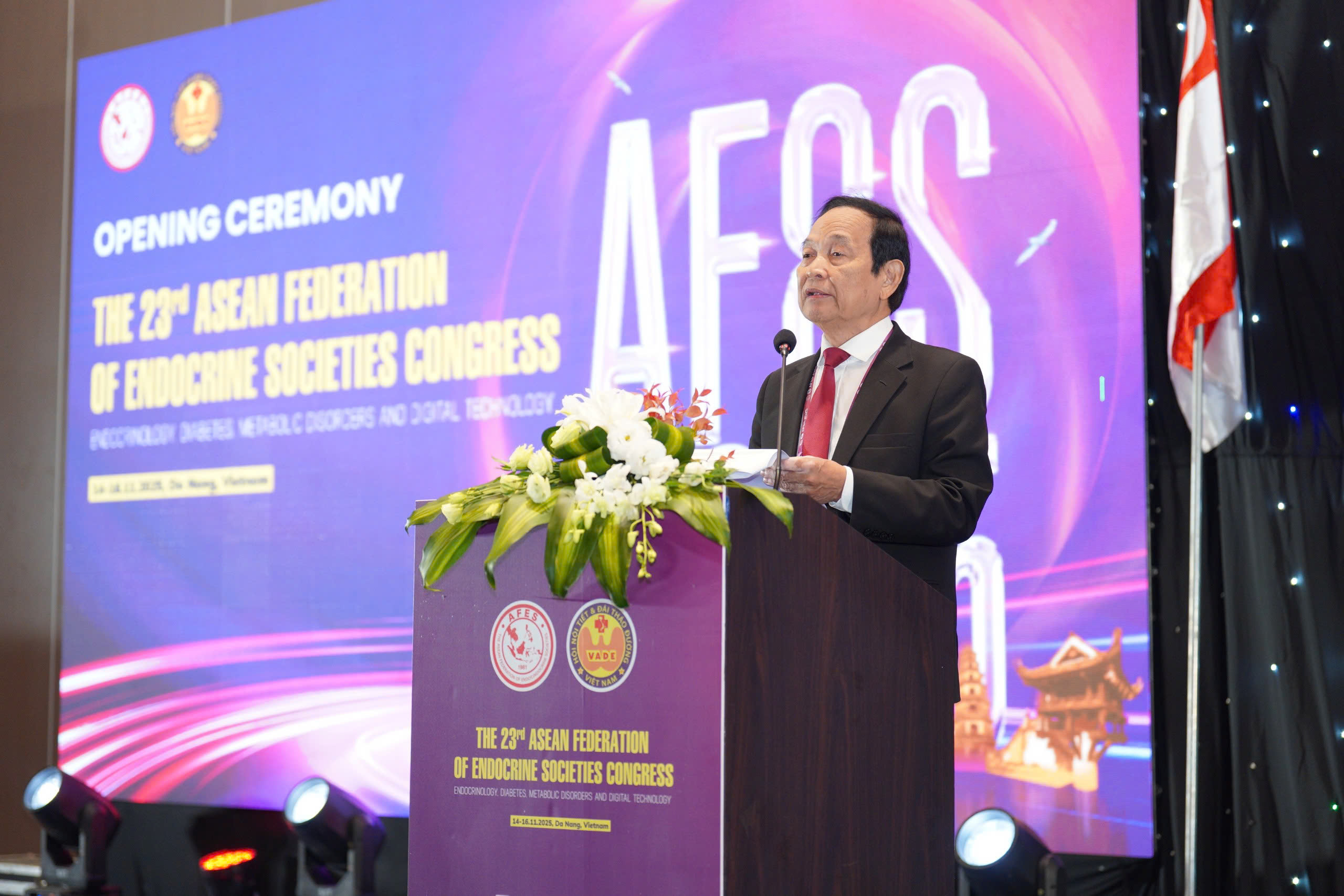 - Ảnh 2. - Ảnh 2.