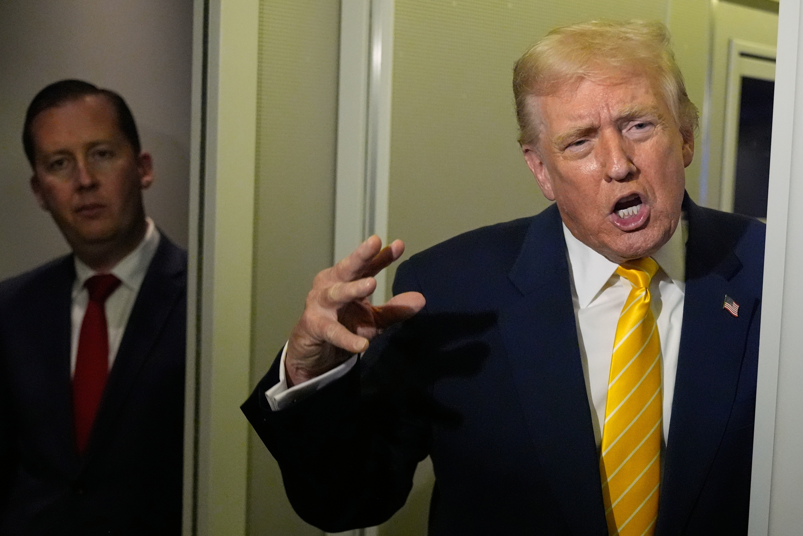 Ông Trump tuyên bố đòi BBC bồi thường đến 5 tỉ USD