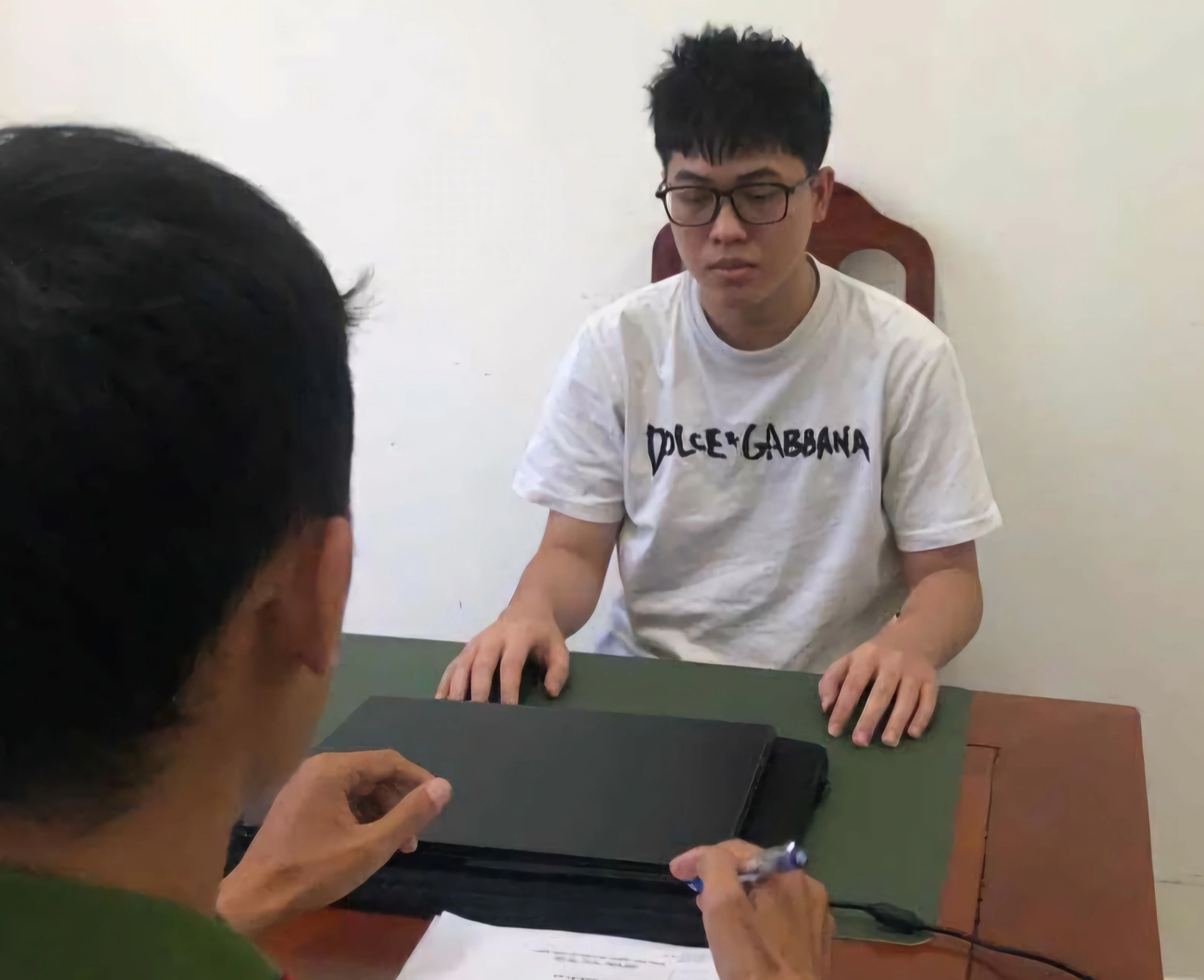 Đà Nẵng: Triệt phá vụ lừa đảo 'trò chơi có thưởng' chiếm đoạt 1 tỉ đồng- Ảnh 1.