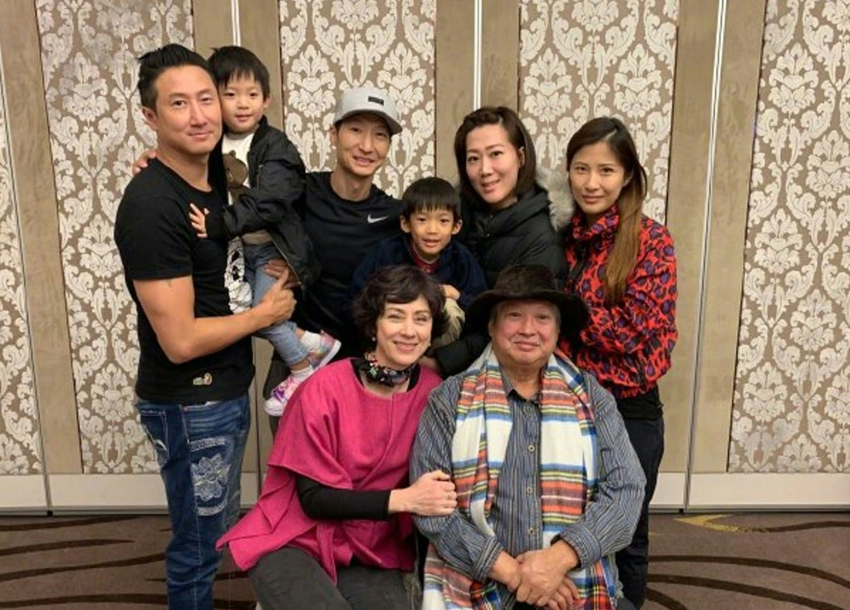 Hồng Thiên Minh chịu nhiều định kiến, áp lực khi là con trai Hồng Kim Bảo- Ảnh 6. Hồng Thiên Minh chịu nhiều định kiến, áp lực khi là con trai Hồng Kim Bảo- Ảnh 6.