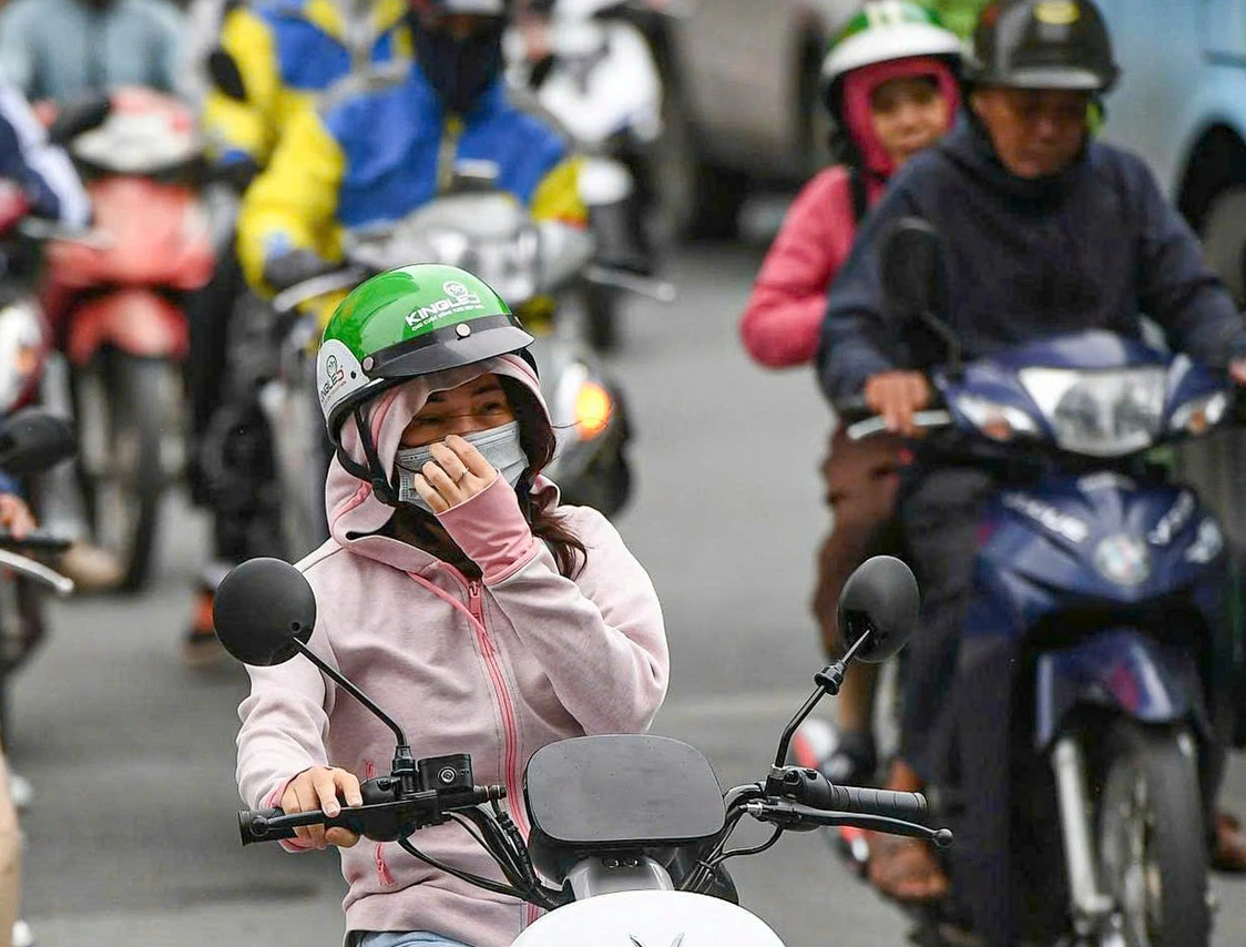 Dự báo thời gian, địa bàn không khí lạnh gây mưa lớn ở 8 tỉnh miền Trung - Ảnh 1.