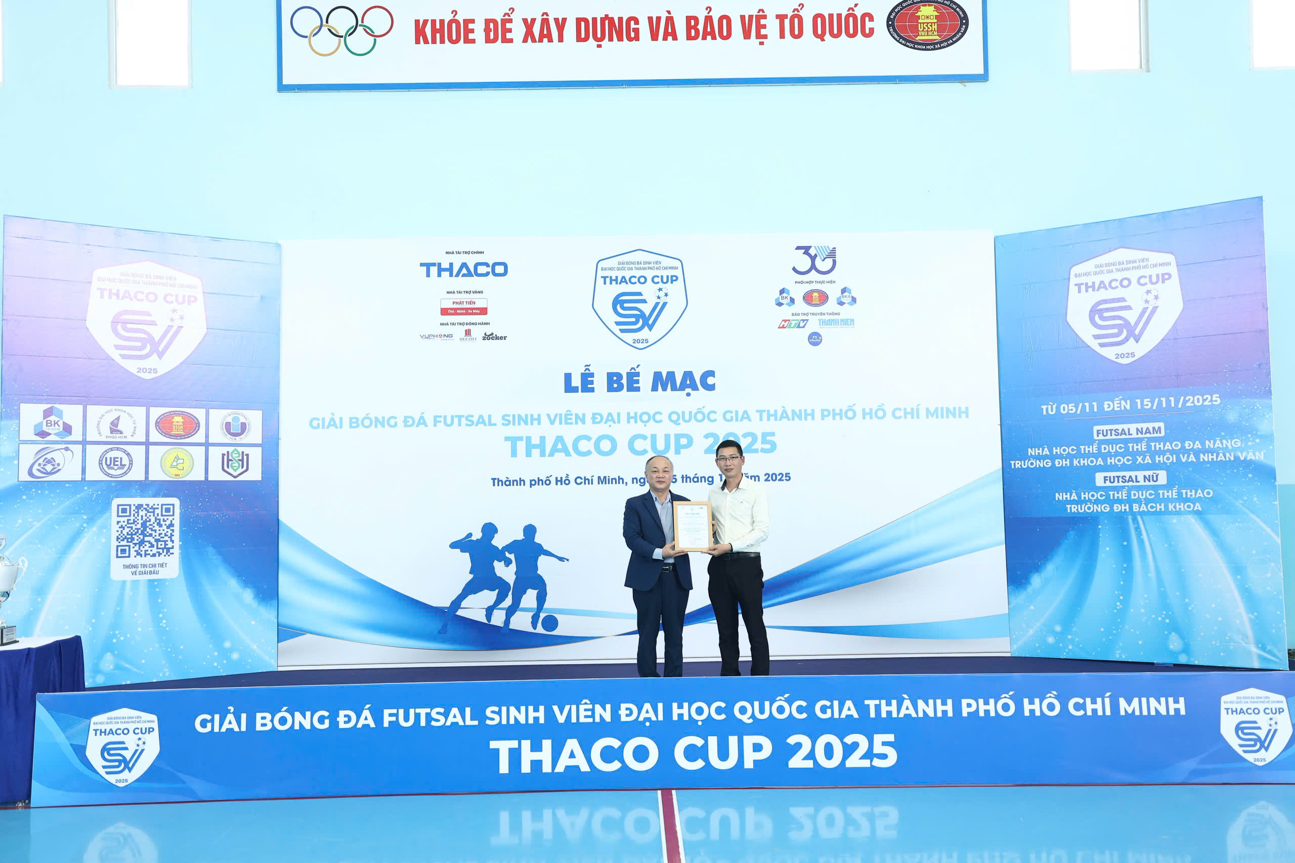 Đã tìm ra những ngôi vô địch giải futsal sinh viên THACO CUP 2025 - Ảnh 12.