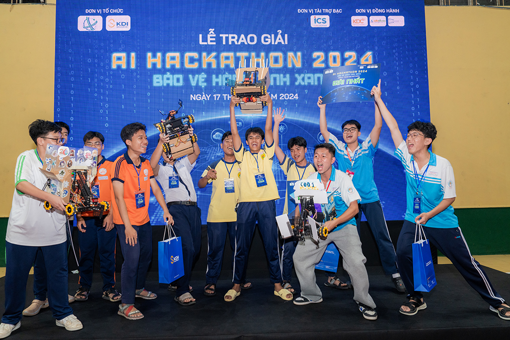 Menyebarkan pendidikan dan inovasi STEM di Vietnam - Foto 3. Lan tỏa giáo dục STEM và đổi mới sáng tạo tại việt nam - Ảnh 3.