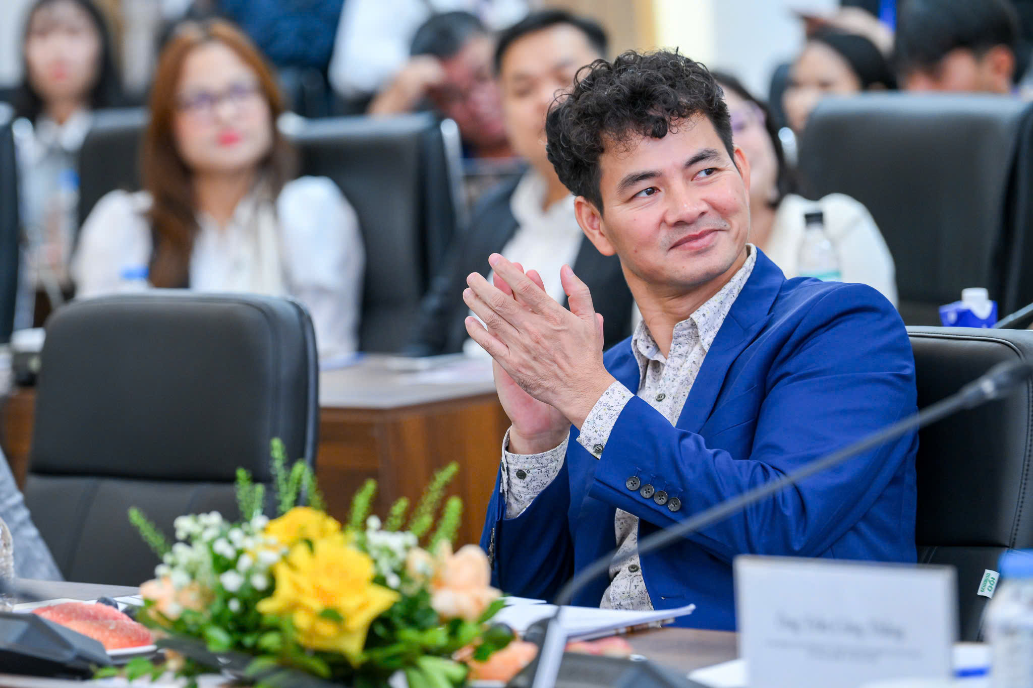 Xuân Bắc, Hồ Ngọc Hà ngồi 'ghế nóng' giải thưởng Hành động vì cộng đồng 2025- Ảnh 2. Xuân Bắc, Hồ Ngọc Hà ngồi 'ghế nóng' giải thưởng Hành động vì cộng đồng 2025- Ảnh 2.