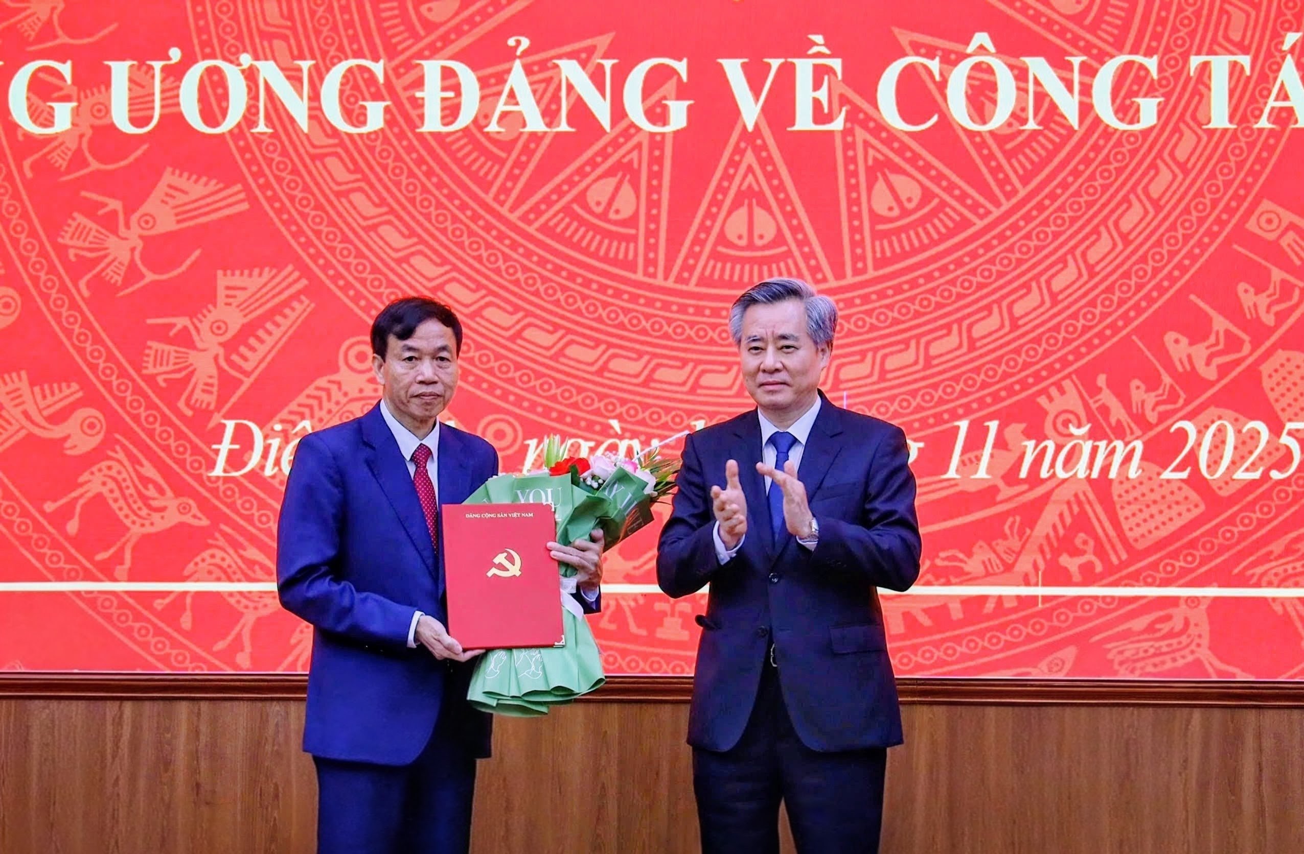 Chủ tịch UBND tỉnh Lai Châu Lê Văn Lương làm Phó bí thư Tỉnh ủy Điện Biên- Ảnh 1. Chủ tịch UBND tỉnh Lai Châu Lê Văn Lương làm Phó bí thư Tỉnh ủy Điện Biên- Ảnh 1.