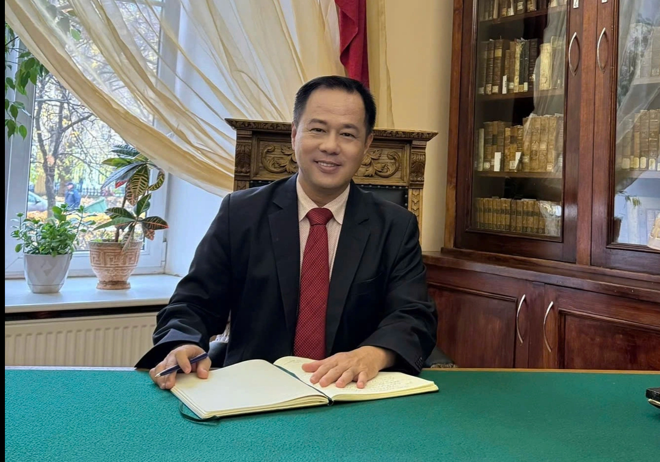 Giáo dục sư phạm để thích ứng, đổi mới và lãnh đạo sự thay đổi - Ảnh 1.