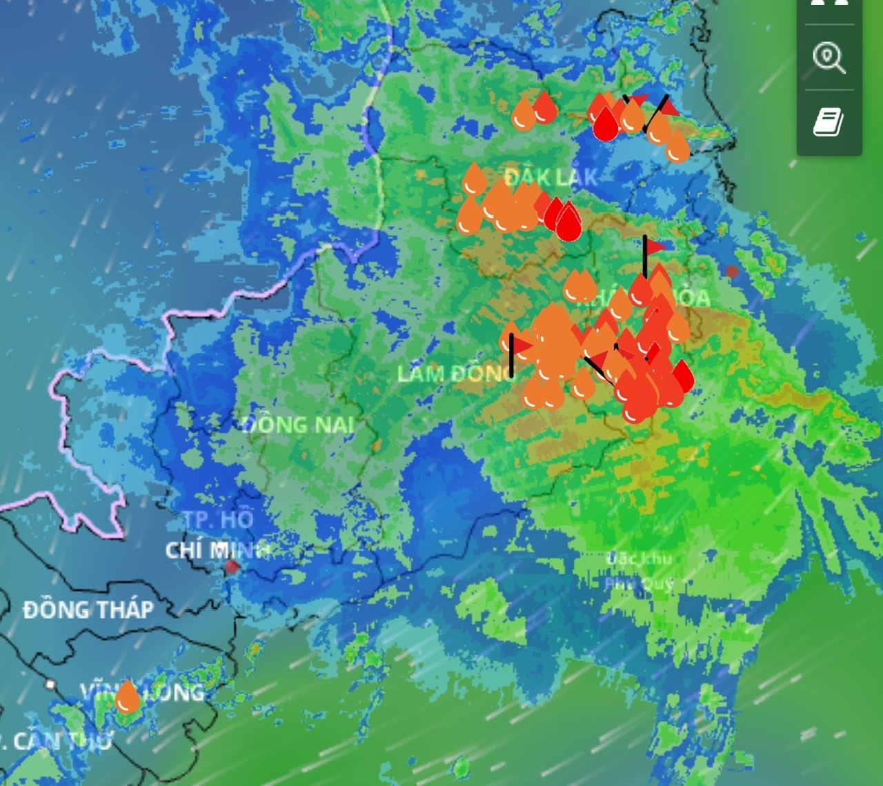 Đêm qua miền Trung mưa rất lớn trên 400 mm, hôm nay TP.HCM có mưa to- Ảnh 4.
