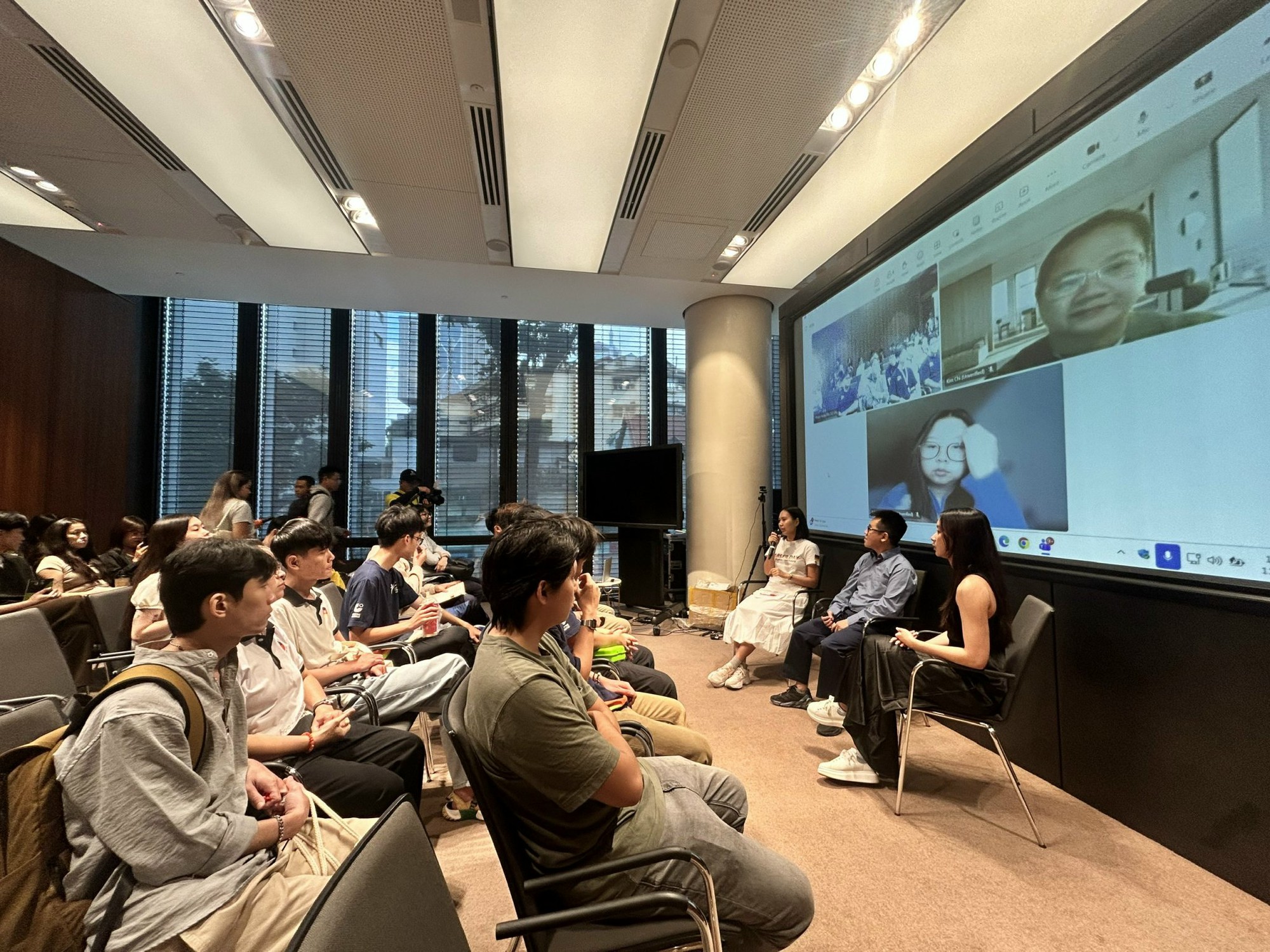 Giáo sư Nguyễn Xuân Mừng và câu chuyện chảy máu chất xám ở giới trẻ Việt Nam - Ảnh 2. Giáo sư Nguyễn Xuân Mừng và câu chuyện chảy máu chất xám ở giới trẻ Việt Nam - Ảnh 2.