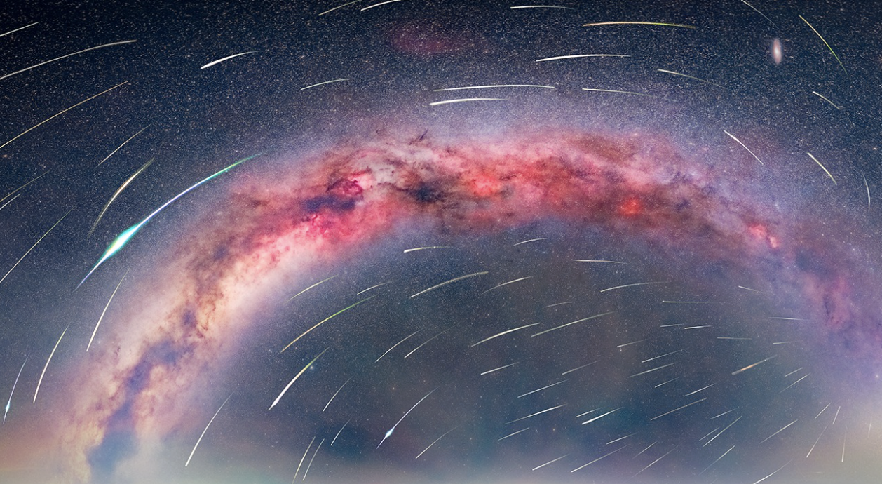 Sao băng đang tới: Tối nay, người Việt ngắm 'pháo hoa vũ trụ' cực đại Leonids - Ảnh 1.