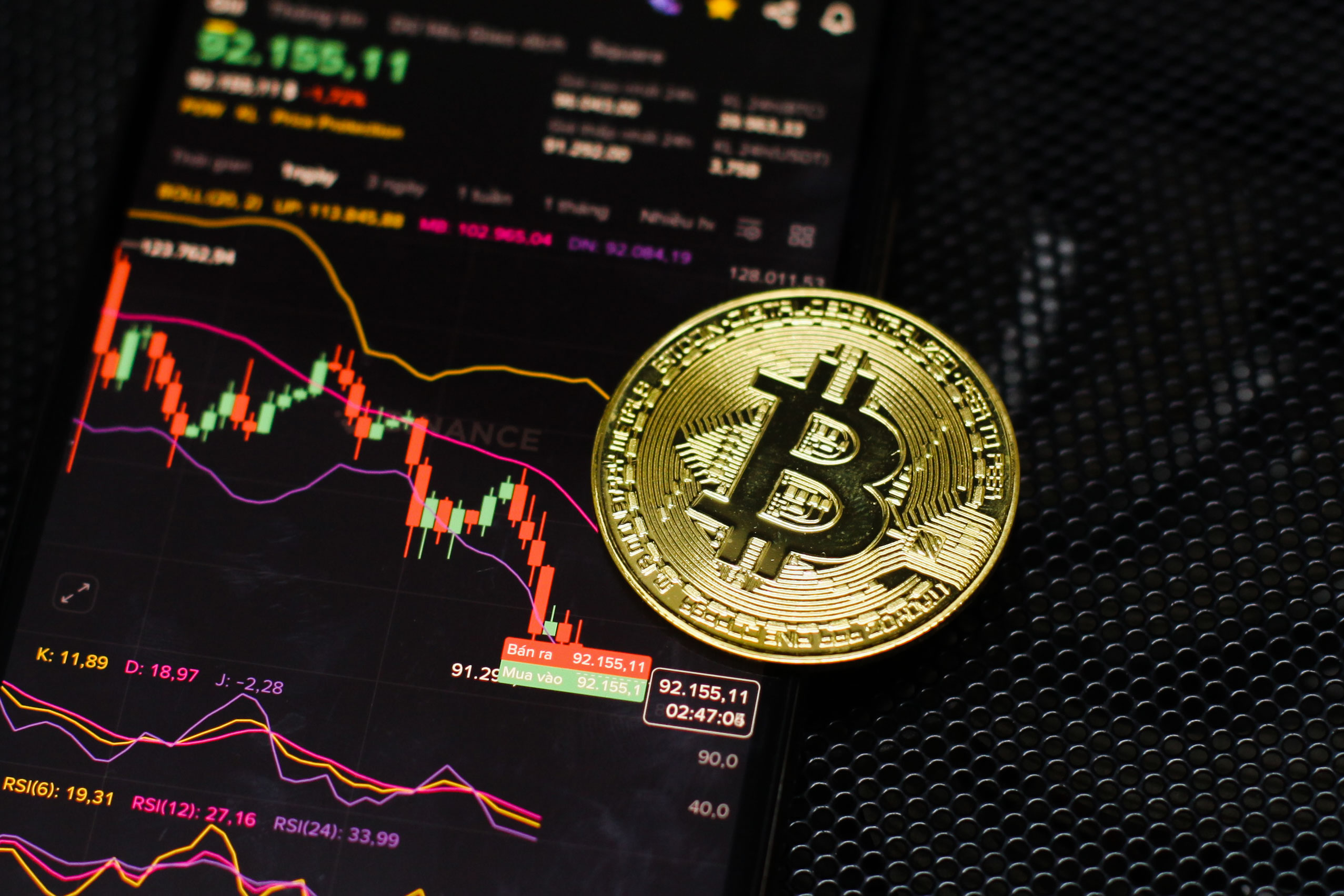 Giá Bitcoin hôm nay 18.11.2025: BTC lao dốc không phanh  - Ảnh 1.
