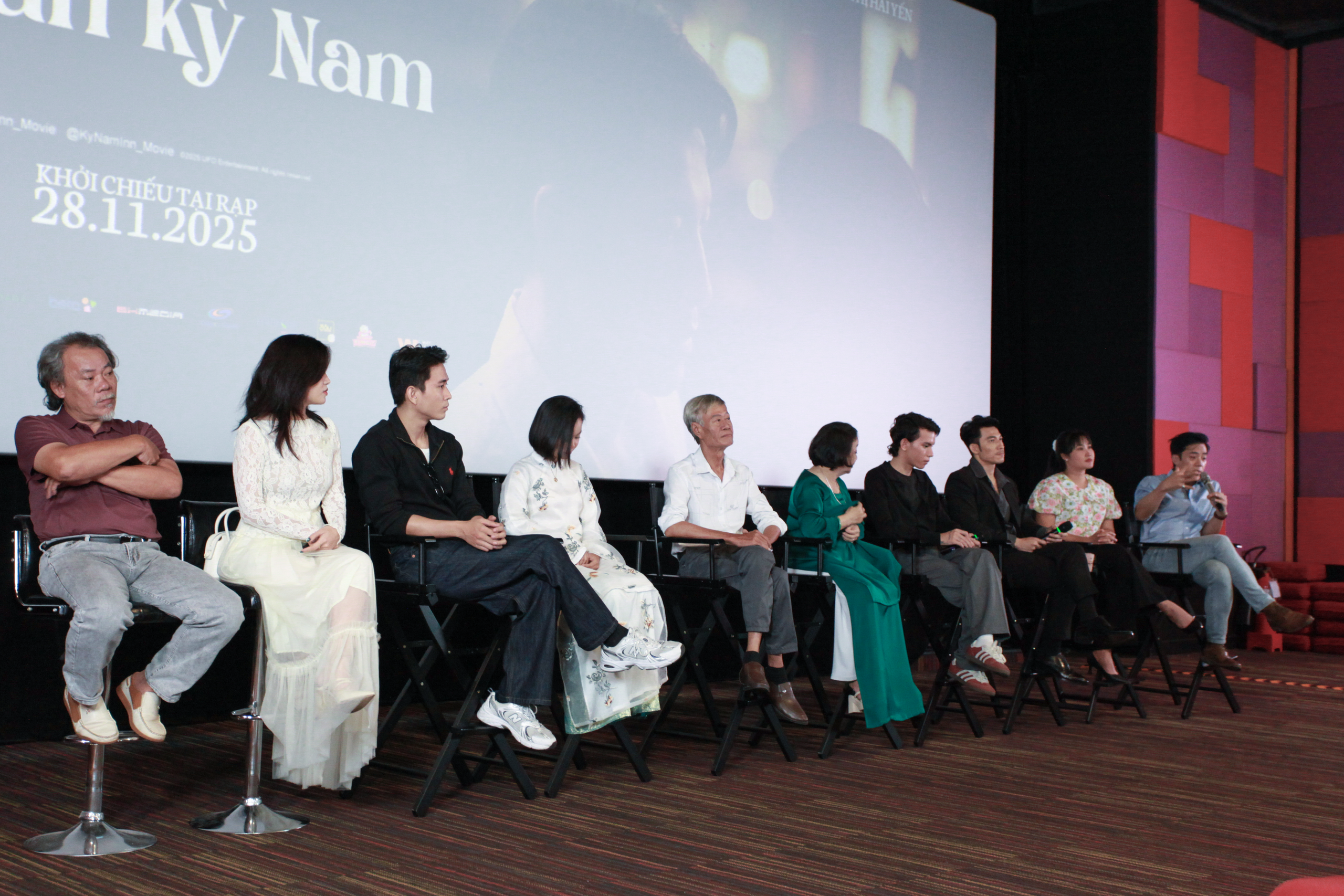 Liên Bỉnh Phát tiết lộ cảnh hôn với Đỗ Thị Hải Yến trong 'Quán Kỳ Nam' - Ảnh 4.