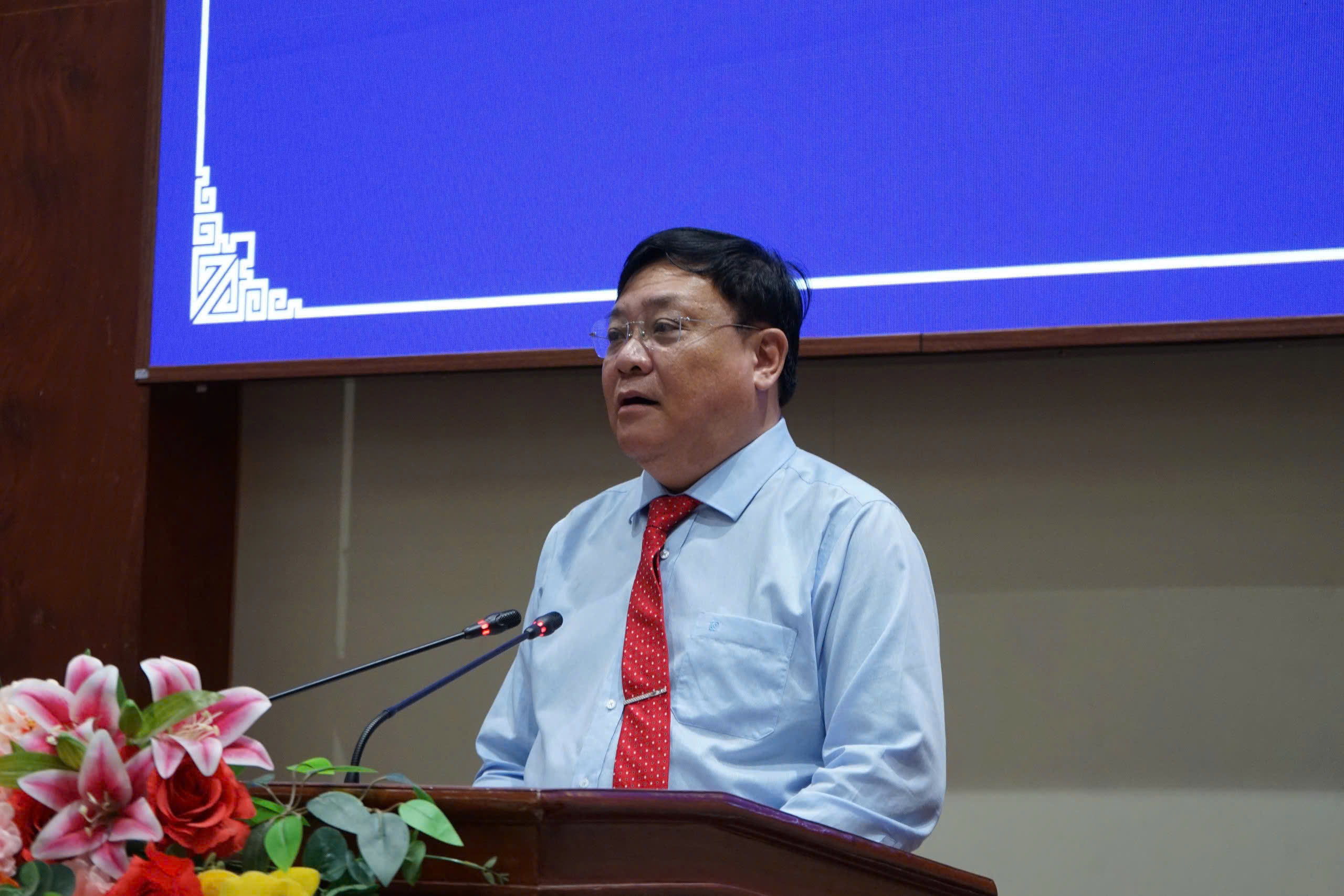 Ông Phạm Thành Ngại được bầu giữ chức Chủ tịch tỉnh Đồng Tháp - Ảnh 2.