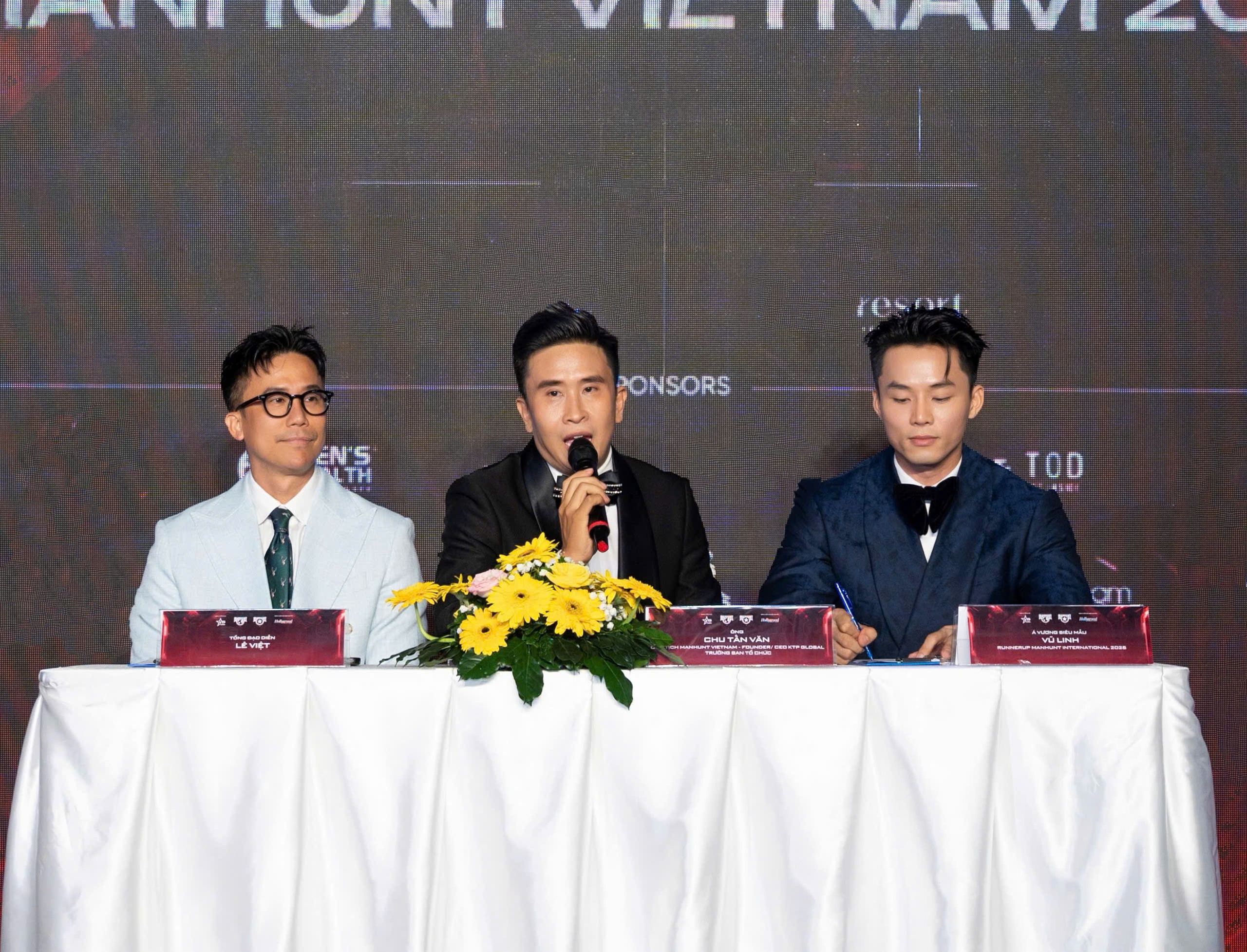 - Ảnh 4. - Ảnh 4.