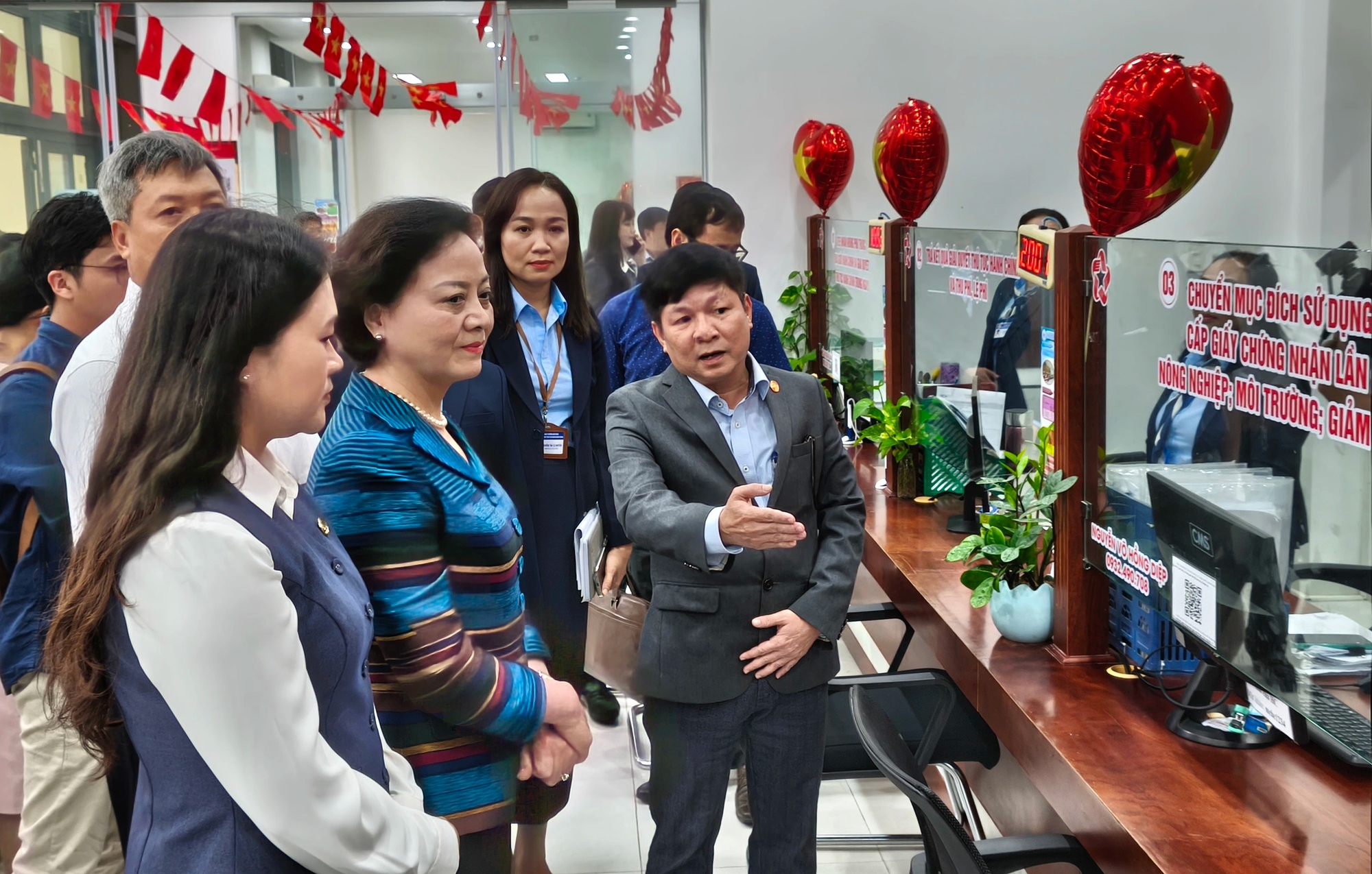 Phó thủ tướng Phạm Thị Thanh Trà: Rà soát, đưa cấp phó thành phố về cấp phường - Ảnh 2.