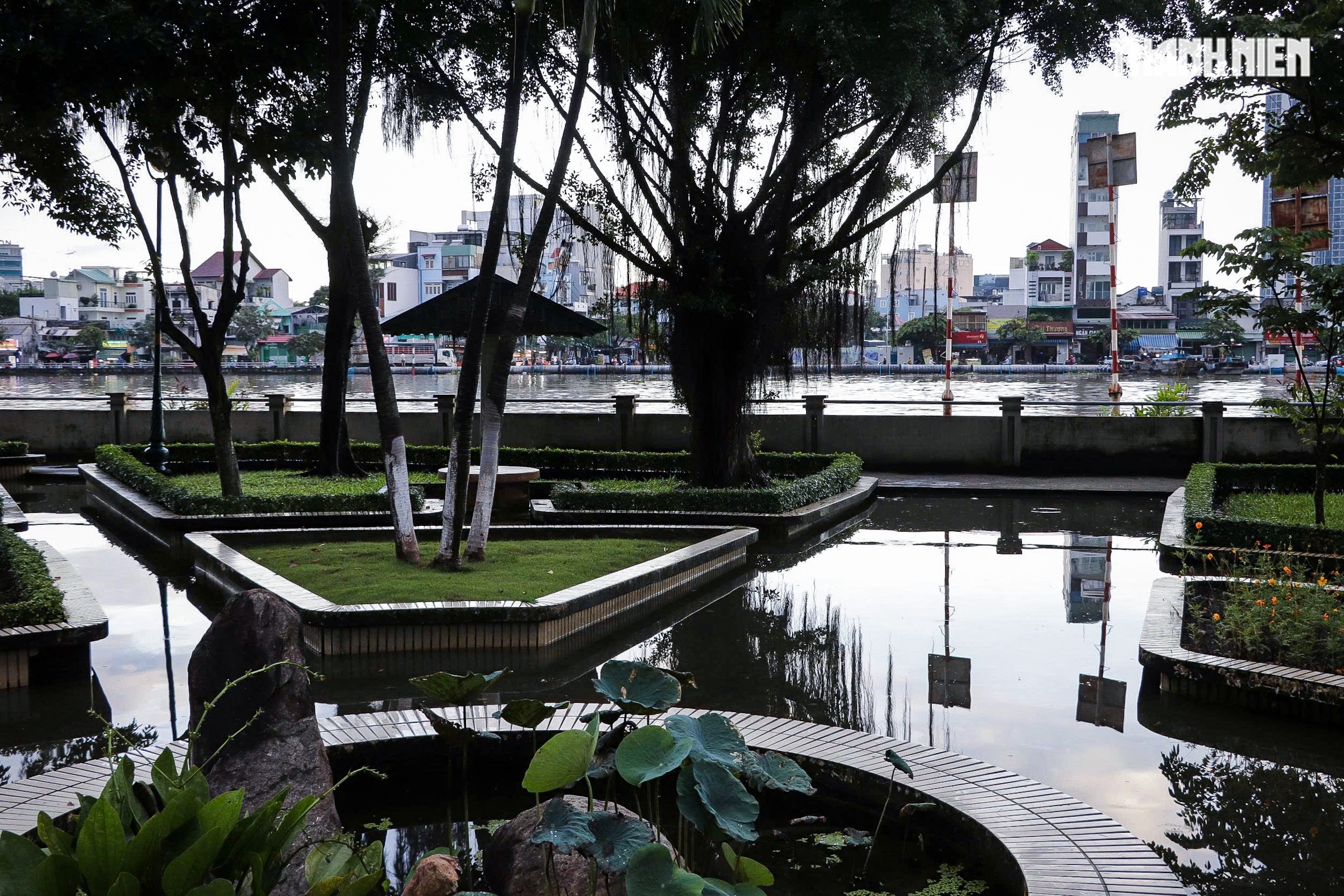 TP.HCM mở rộng đường Tôn Thất Thuyết, hình thành công viên ven nước dọc kênh Tẻ - Ảnh 12.