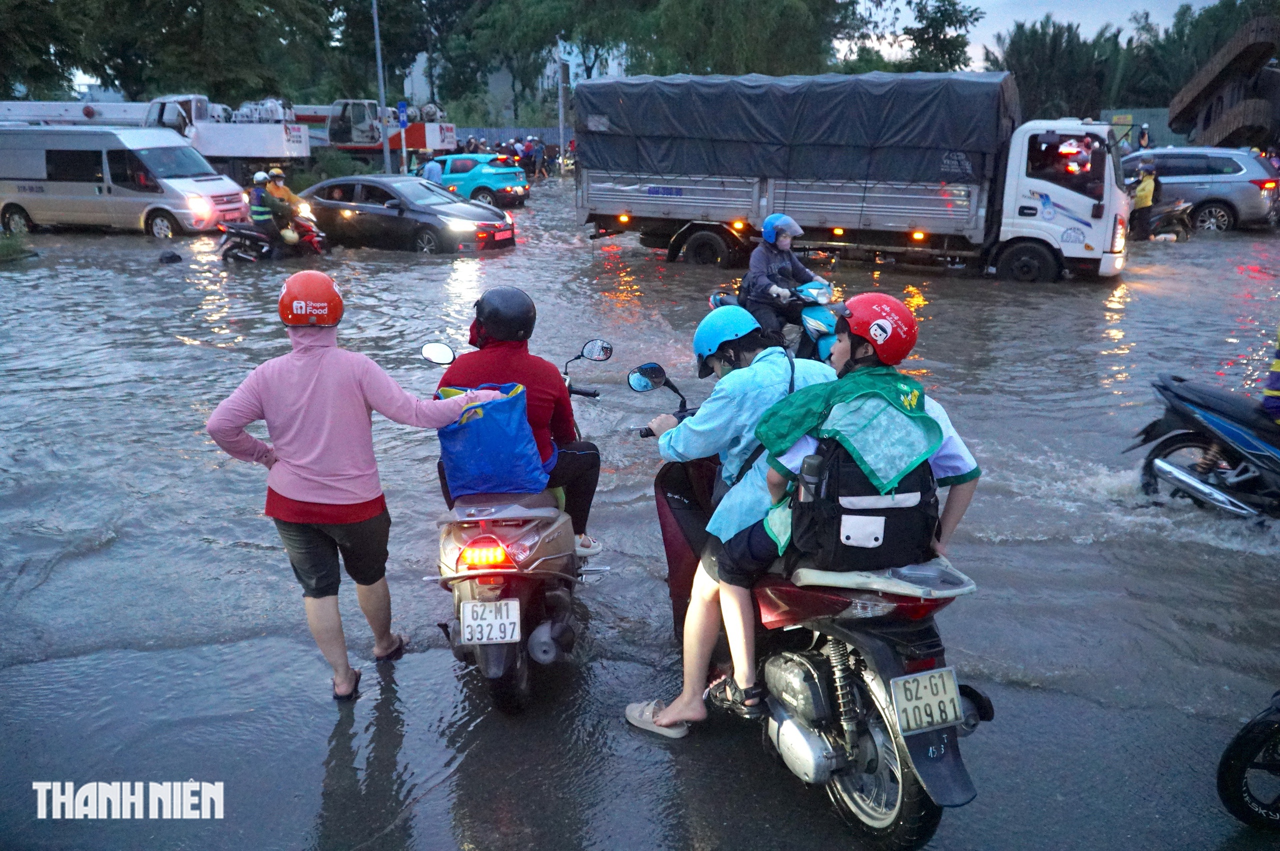 Dự báo triều cường ở TP.HCM: Người dân đi lại cần né tuyến đường nào? - Ảnh 7.