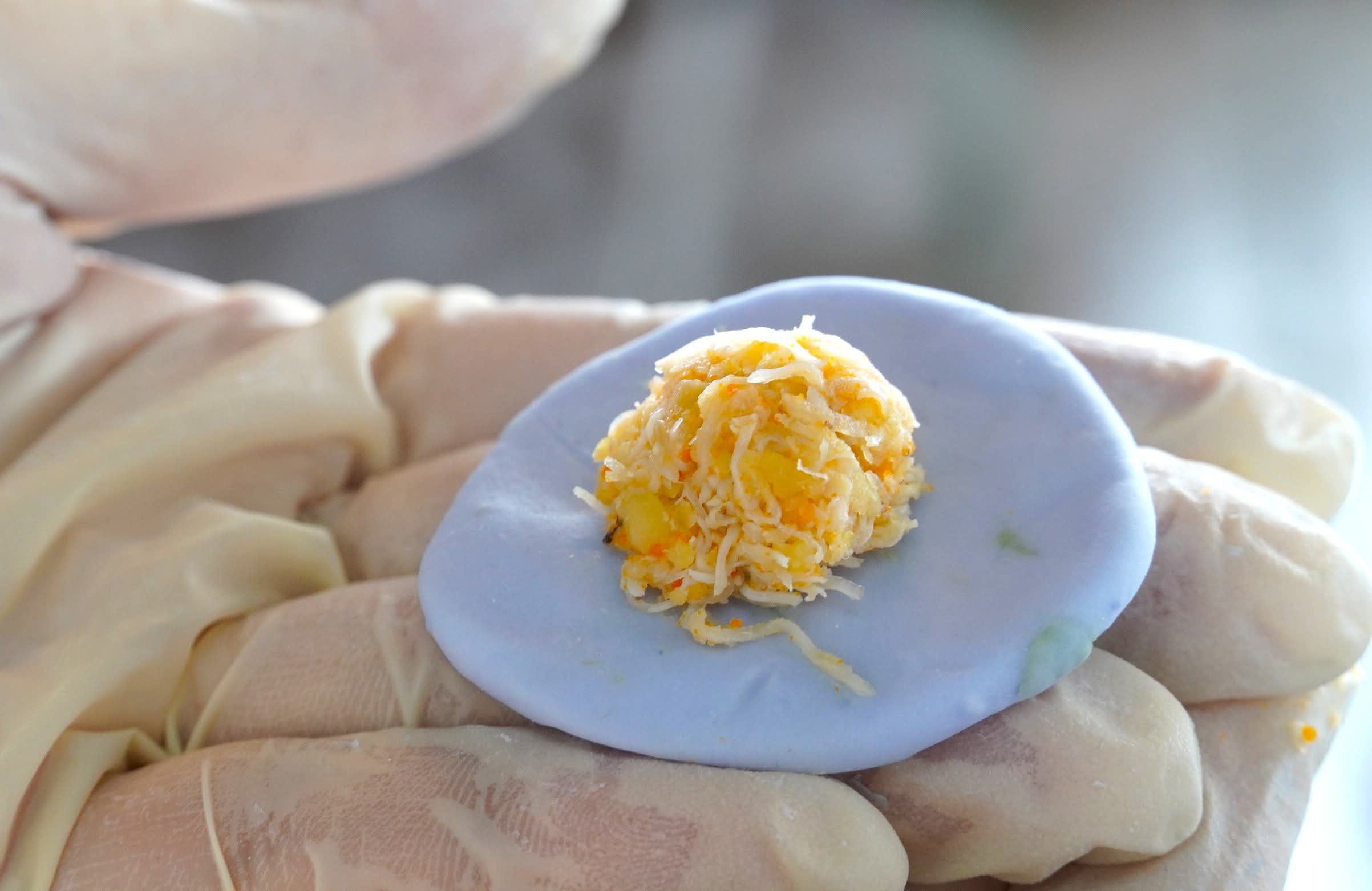 Ngỡ ngàng chè cua Cà Mau: Món 'nghe sợ' nhưng ăn vào… mê luôn- Ảnh 2.