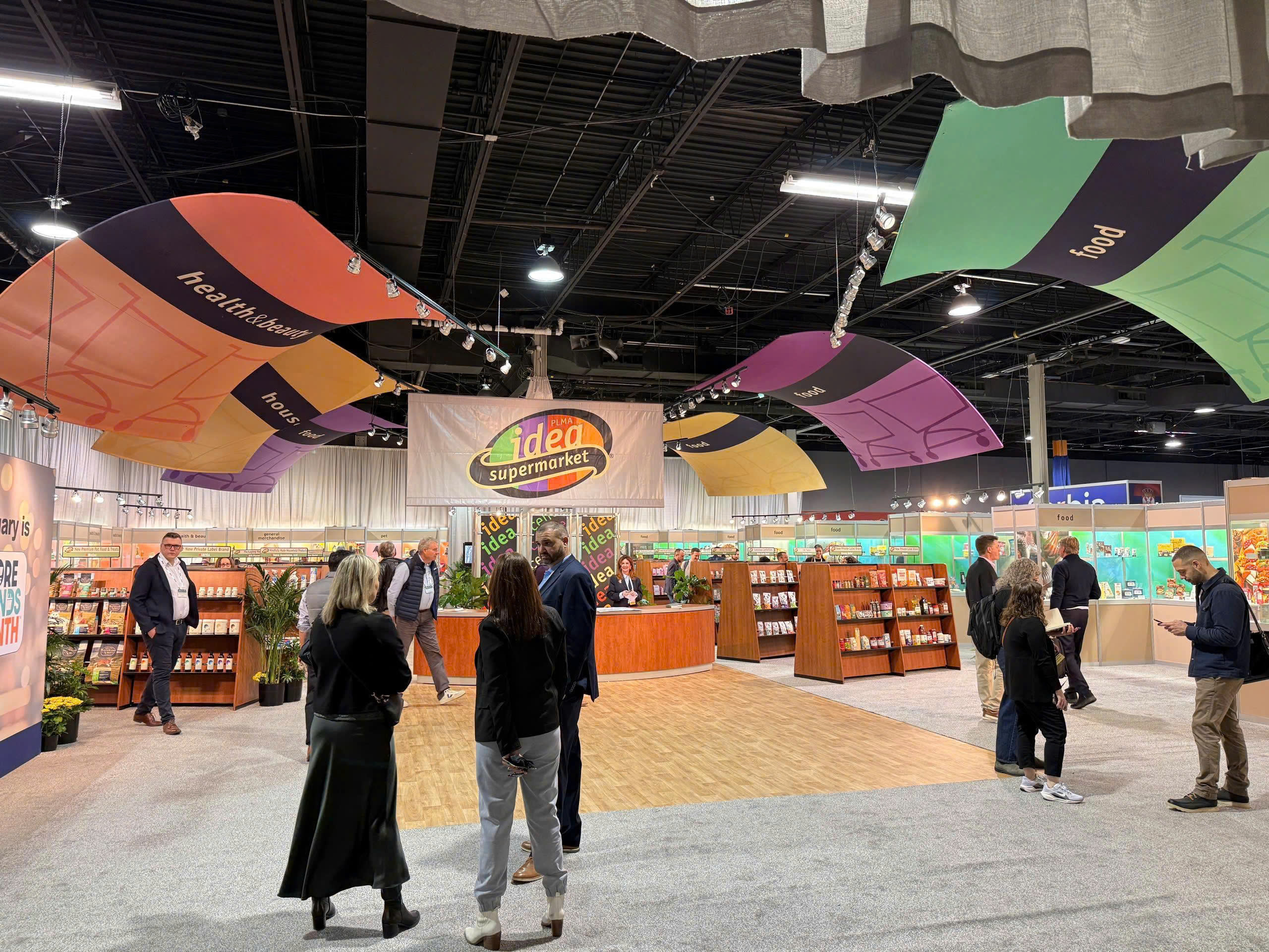 Bánh tráng và sốt muối Tây Ninh 'lọt mắt' triển lãm 'nhãn hàng riêng' thế giới- Ảnh 1.