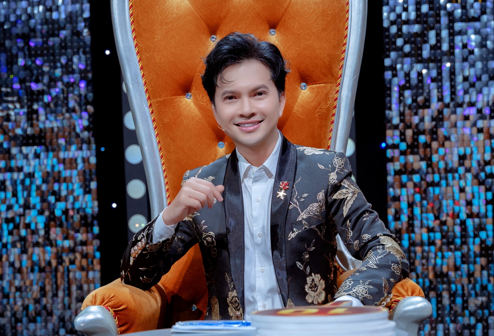 - Ảnh 1. - Ảnh 1.