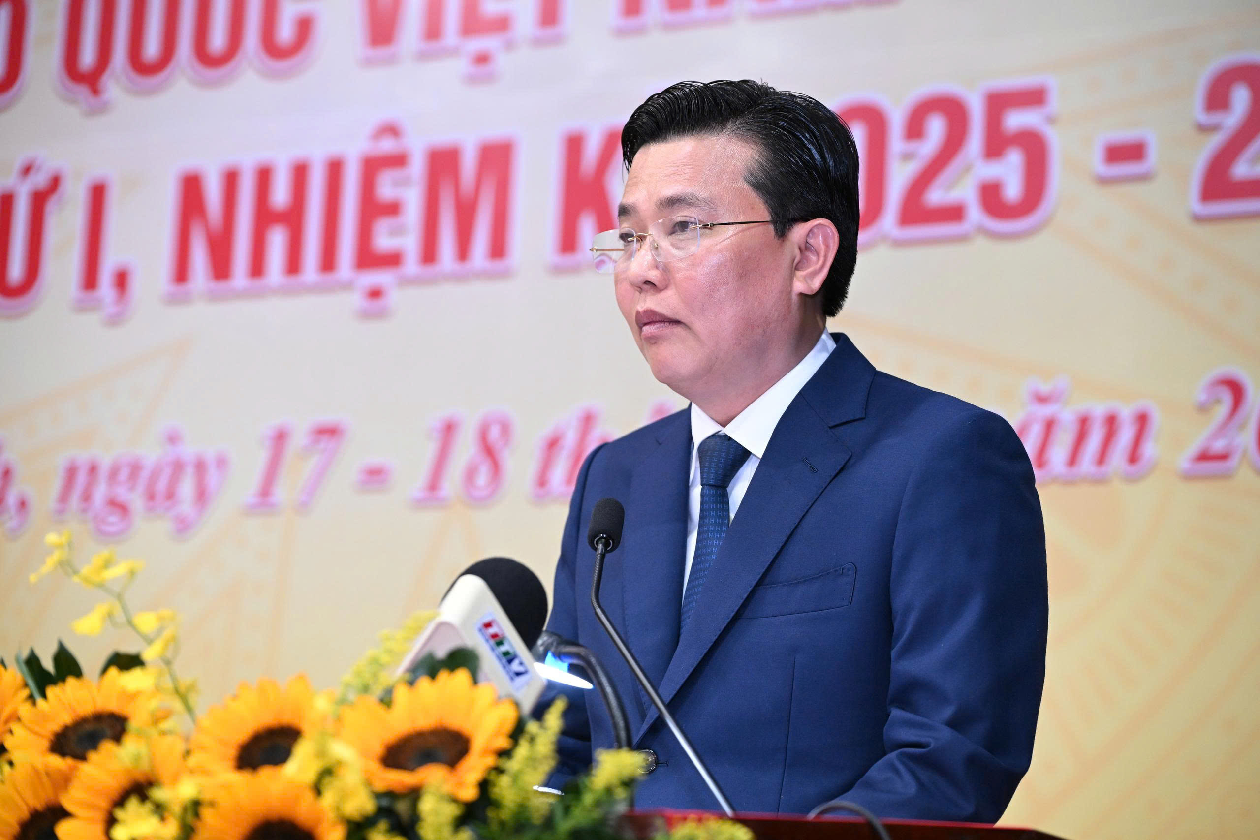 Tây Ninh tổ chức Đại hội MTTQ lần đầu tiên, hướng tới xã hội số- Ảnh 1. Tây Ninh tổ chức Đại hội MTTQ lần đầu tiên, hướng tới xã hội số- Ảnh 1.