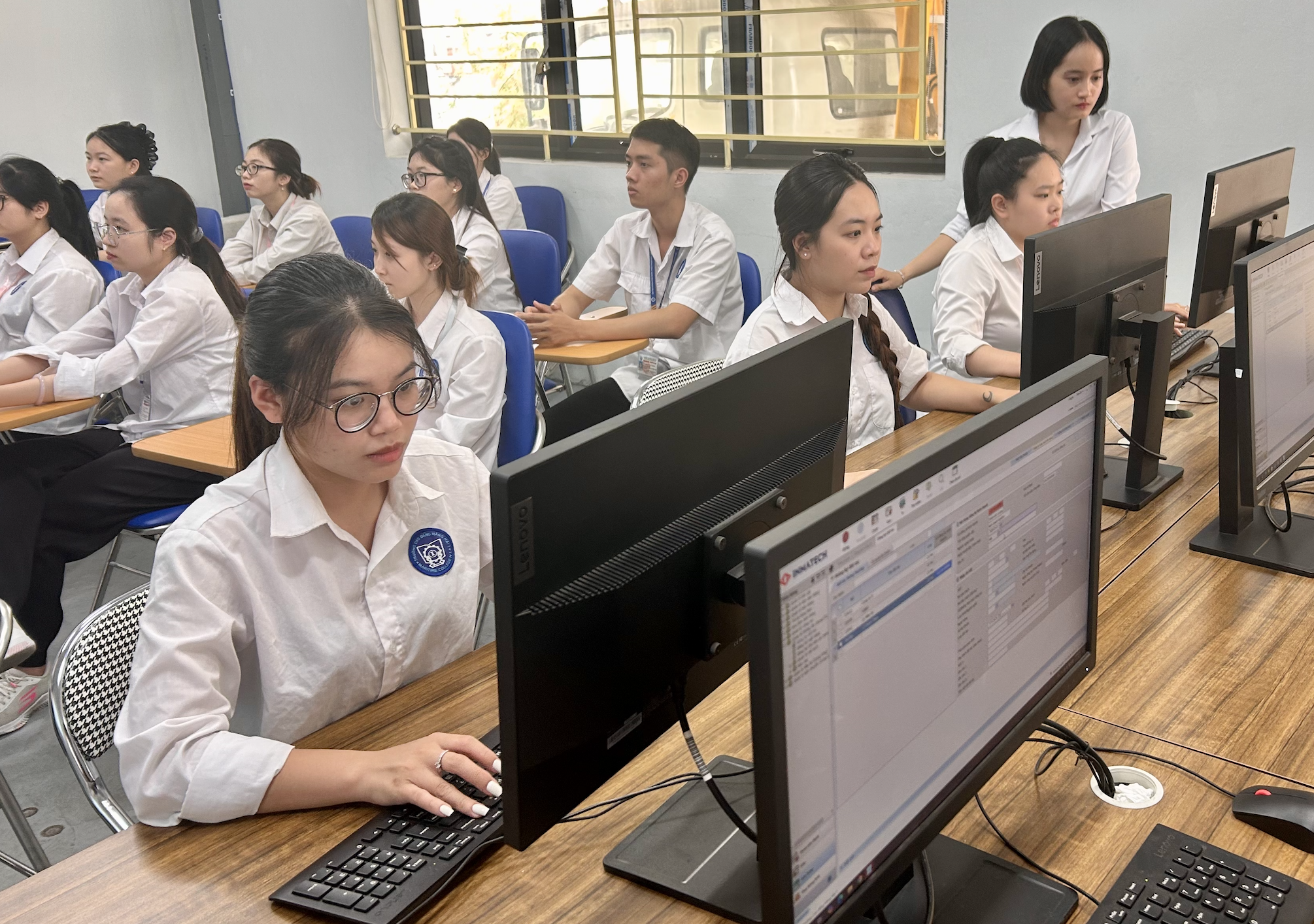 Đào tạo nghề logistics tại Việt Nam và sự hỗ trợ từ Úc - Ảnh 3. Đào tạo nghề logistics tại Việt Nam và sự hỗ trợ từ Úc - Ảnh 3.