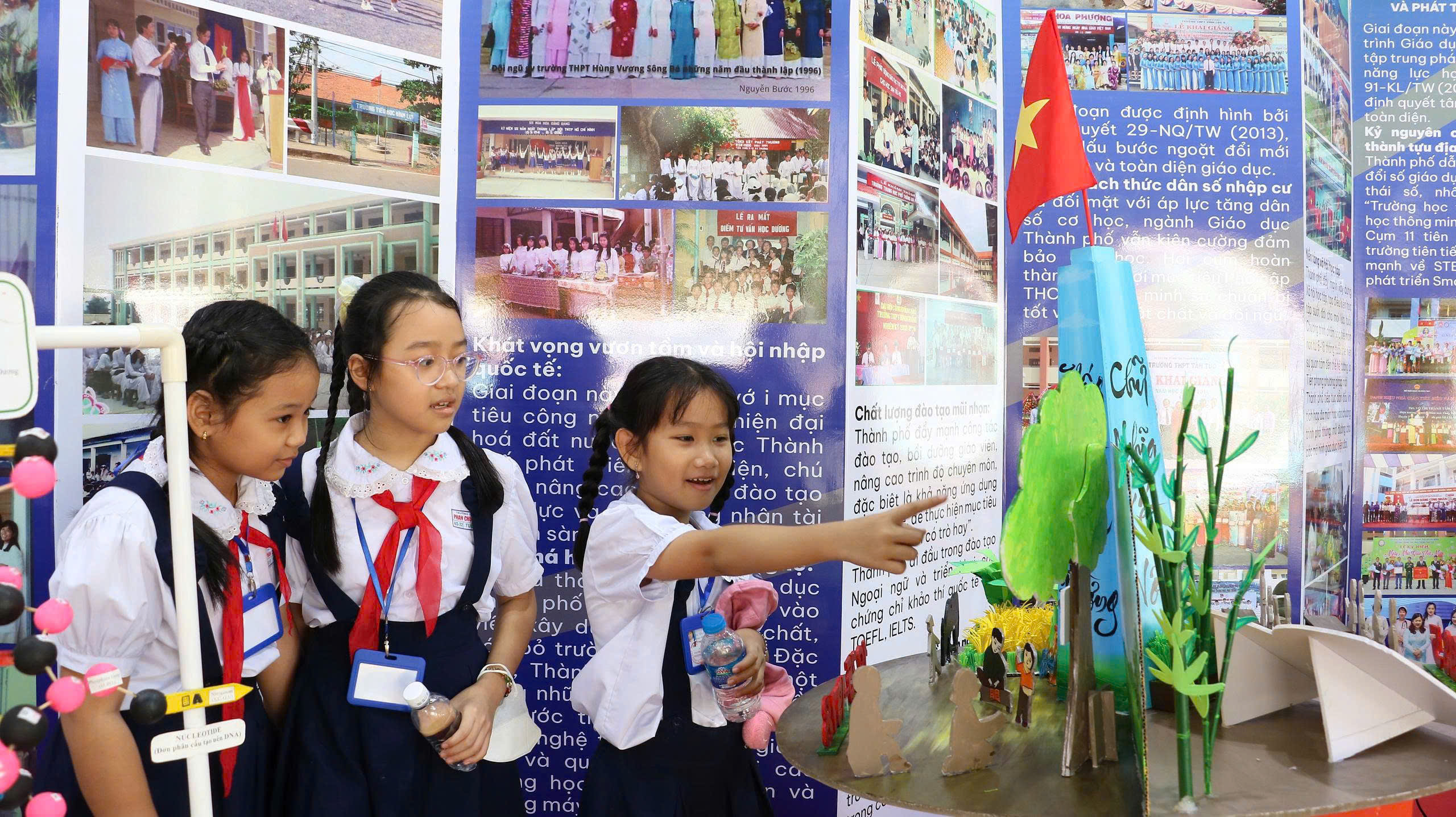 - Ảnh 1. - Ảnh 1.