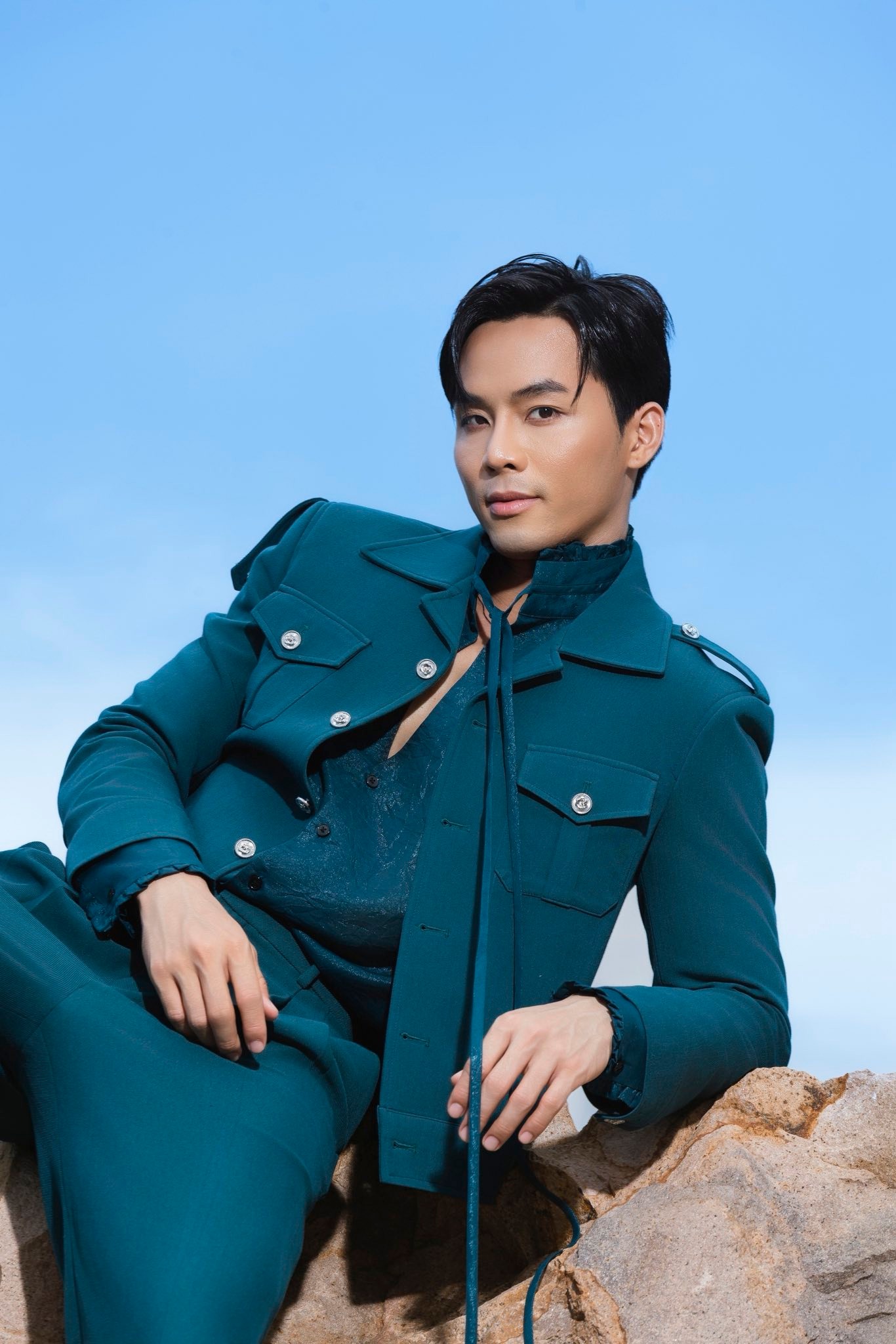 - Ảnh 3. - Ảnh 3.