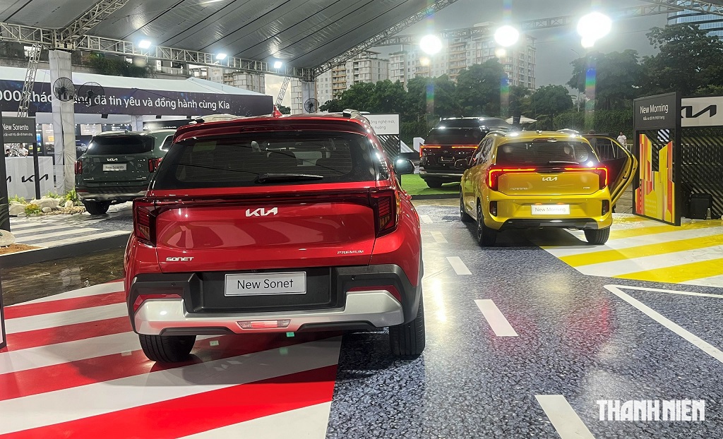 SUV đô thị: Mitsubishi Xforce vượt Toyota Yaris Cross, cuộc đua doanh số năm ‘nóng’ trở lại - Ảnh 3.