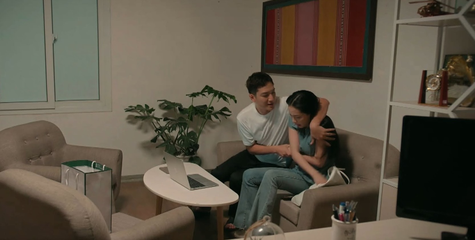 Chí Nhân trở lại phim giờ vàng với vai phản diện gây bức xúc khán giả - Ảnh 1.