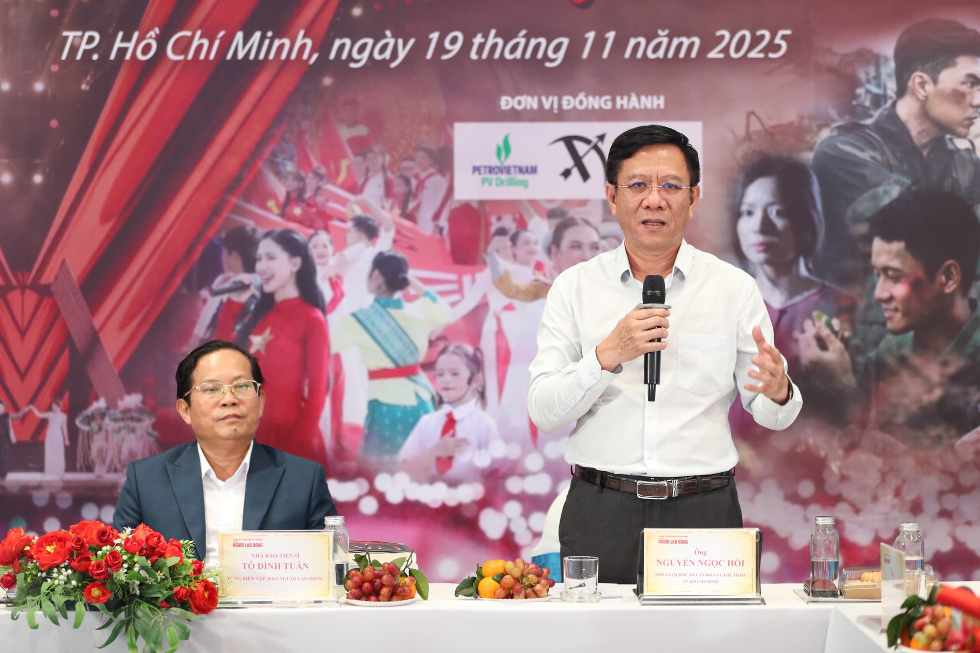 ការទាញយកតម្លៃប្រពៃណី និងប្រវត្តិសាស្ត្រដើម្បីអភិវឌ្ឍឧស្សាហកម្មវប្បធម៌ - រូបថត ១. Khai thác giá trị truyền thống, lịch sử để phát triển công nghiệp văn hóa- Ảnh 1.