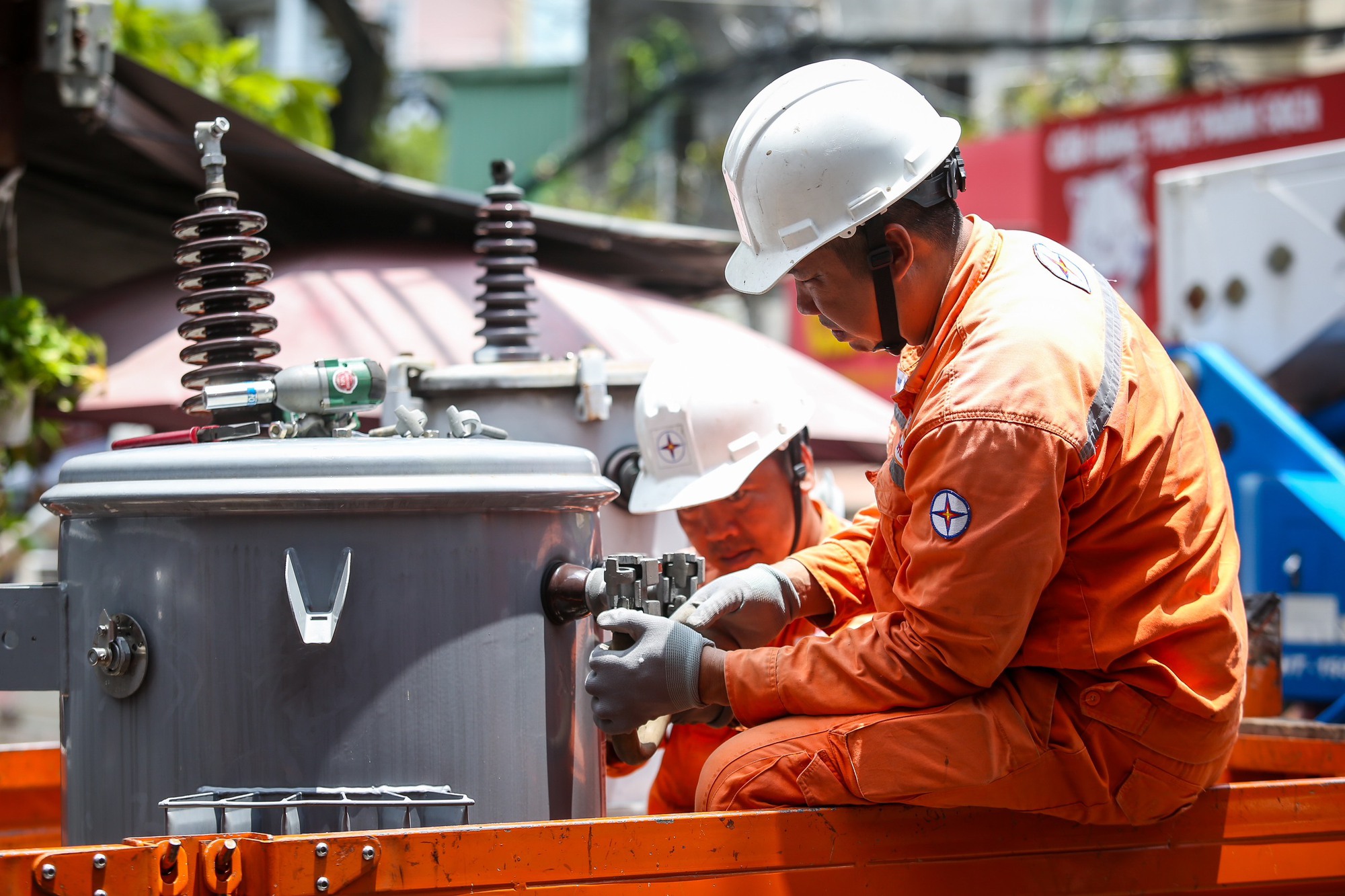 Sắp xếp tổ chức đảng trong 18 tập đoàn, 4 ngân hàng thương mại nhà nước- Ảnh 1.