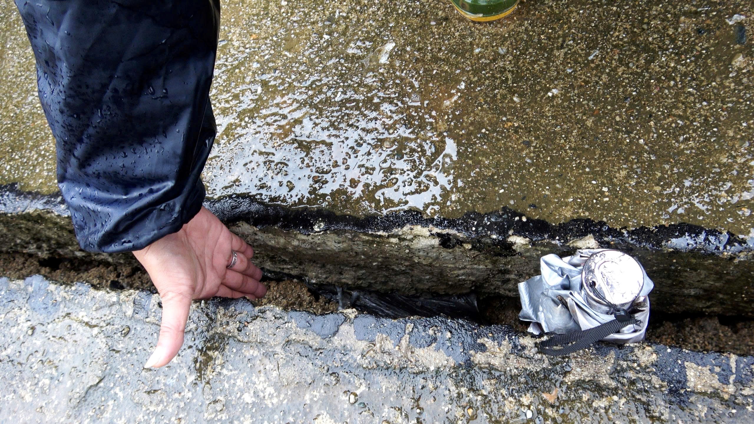 Sạt lở 'bủa vây' vùng cao TP.Đà Nẵng: Xuất hiện sụt lún nghiêm trọng dài 200 m- Ảnh 2.