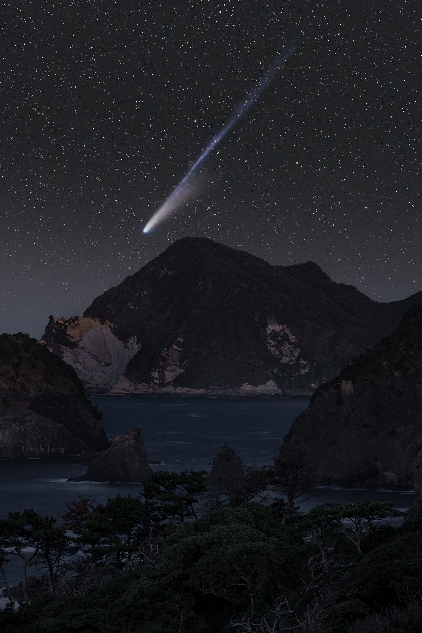 Chàng trai Việt 'bắt được' sao chổi thiên niên kỷ: 'Cơ hội duy nhất trong đời!' - Ảnh 1.