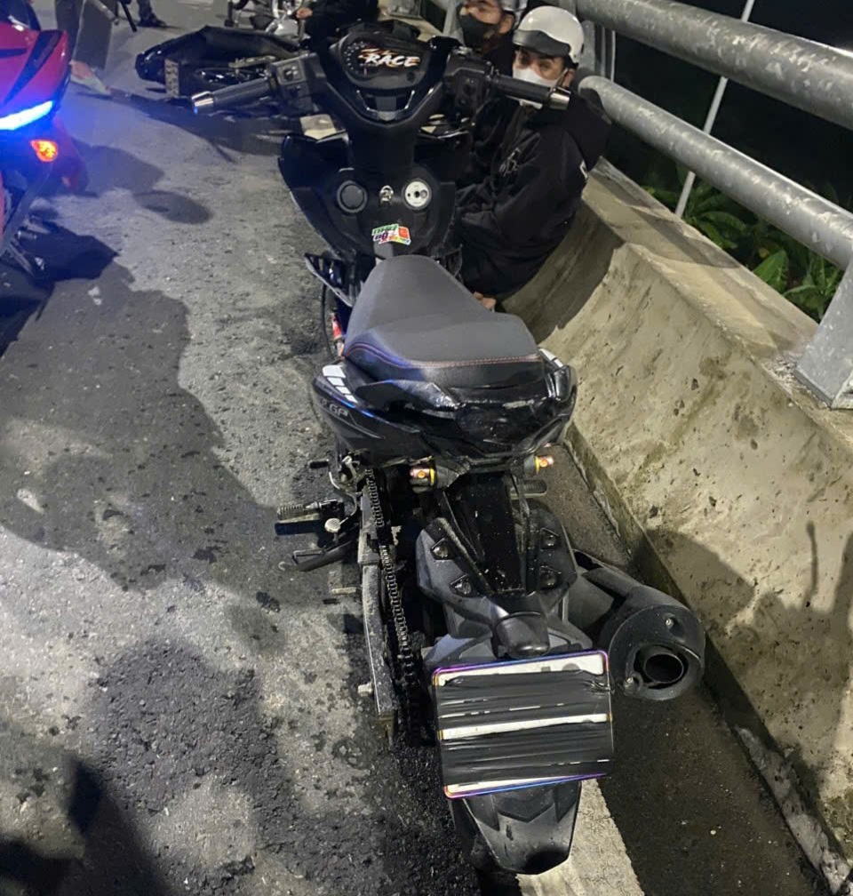 Nhóm thanh thiếu niên chuẩn bị đua xe trái phép, cha mẹ  bị phạt- Ảnh 3.