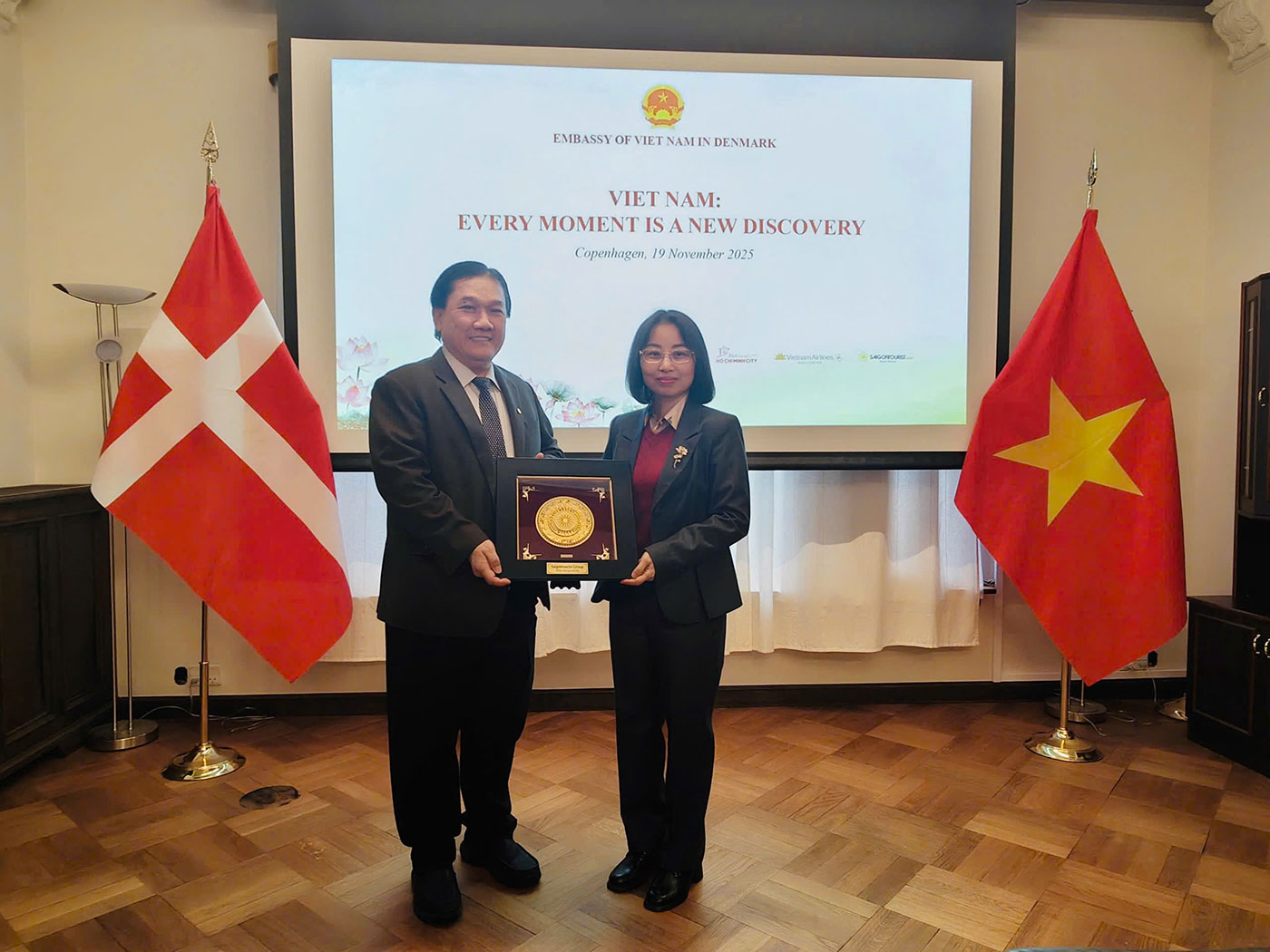 - Ảnh 3. - Ảnh 3.