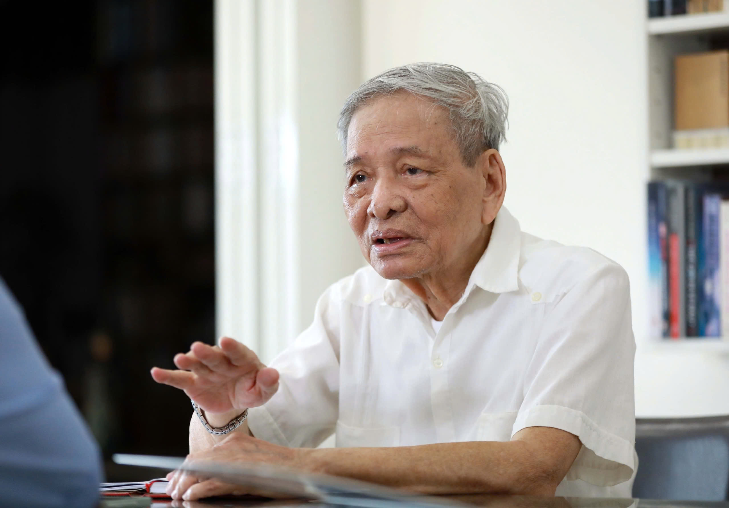 Những câu chuyện thời hoa lửa: Tiếng hát tử tù - Bài thơ từ ngục tử tù Chí Hòa- Ảnh 2. Những câu chuyện thời hoa lửa: Tiếng hát tử tù - Bài thơ từ ngục tử tù Chí Hòa- Ảnh 2.