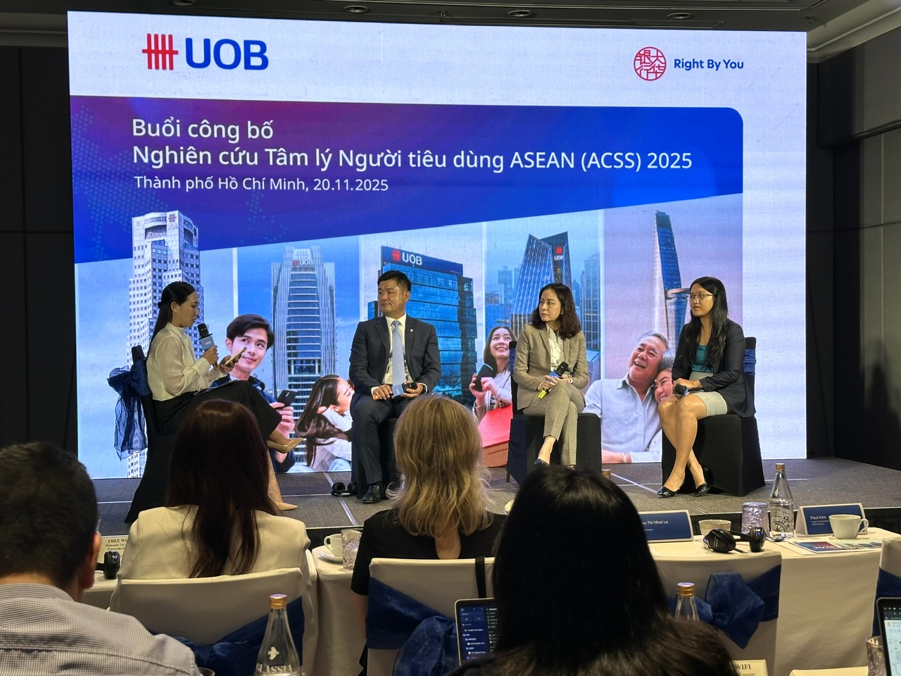 Người tiêu dùng Việt Nam dẫn đầu khu vực về mức độ lạc quan - Ảnh 1.