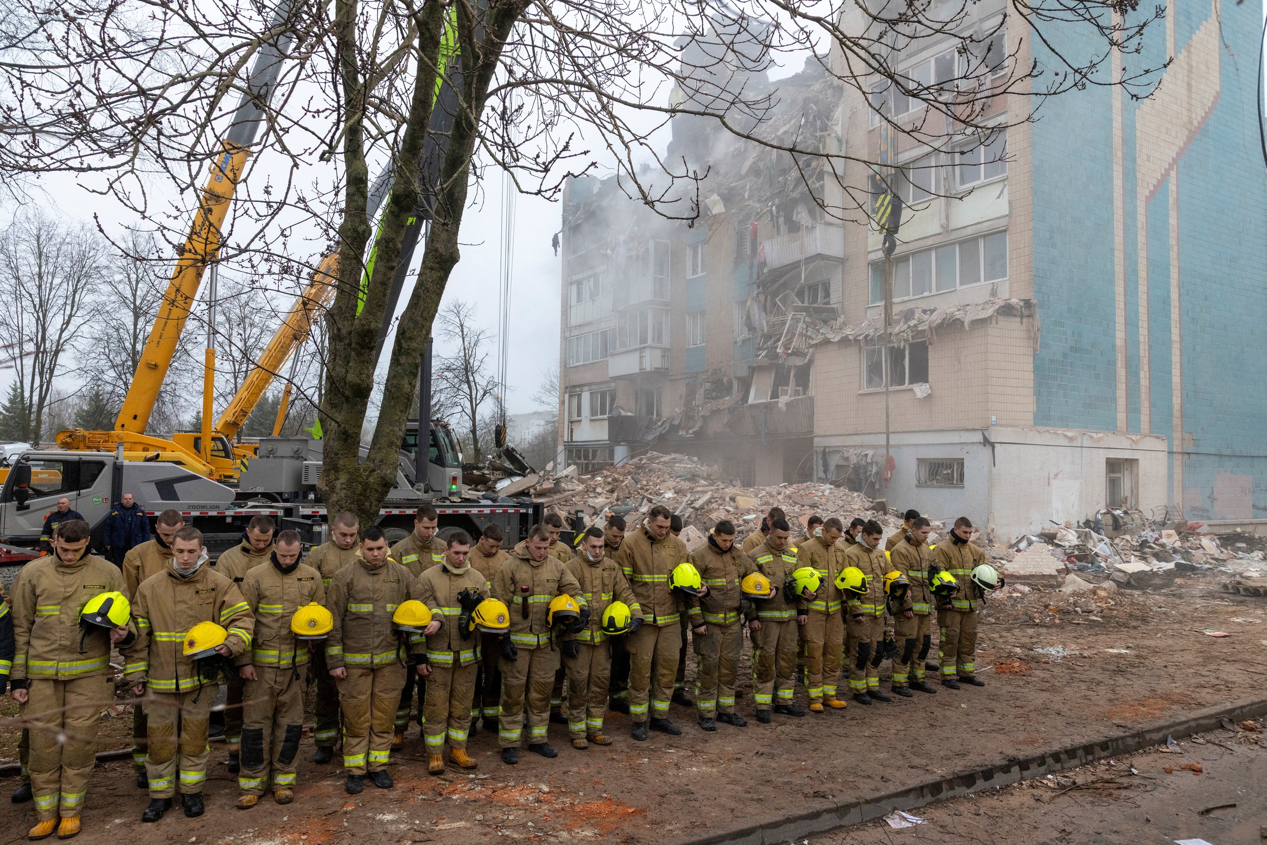 Chiến sự Ukraine ngày 1.366: Tâm điểm kế hoạch hòa bình 28 điểm của Mỹ - Ảnh 3.