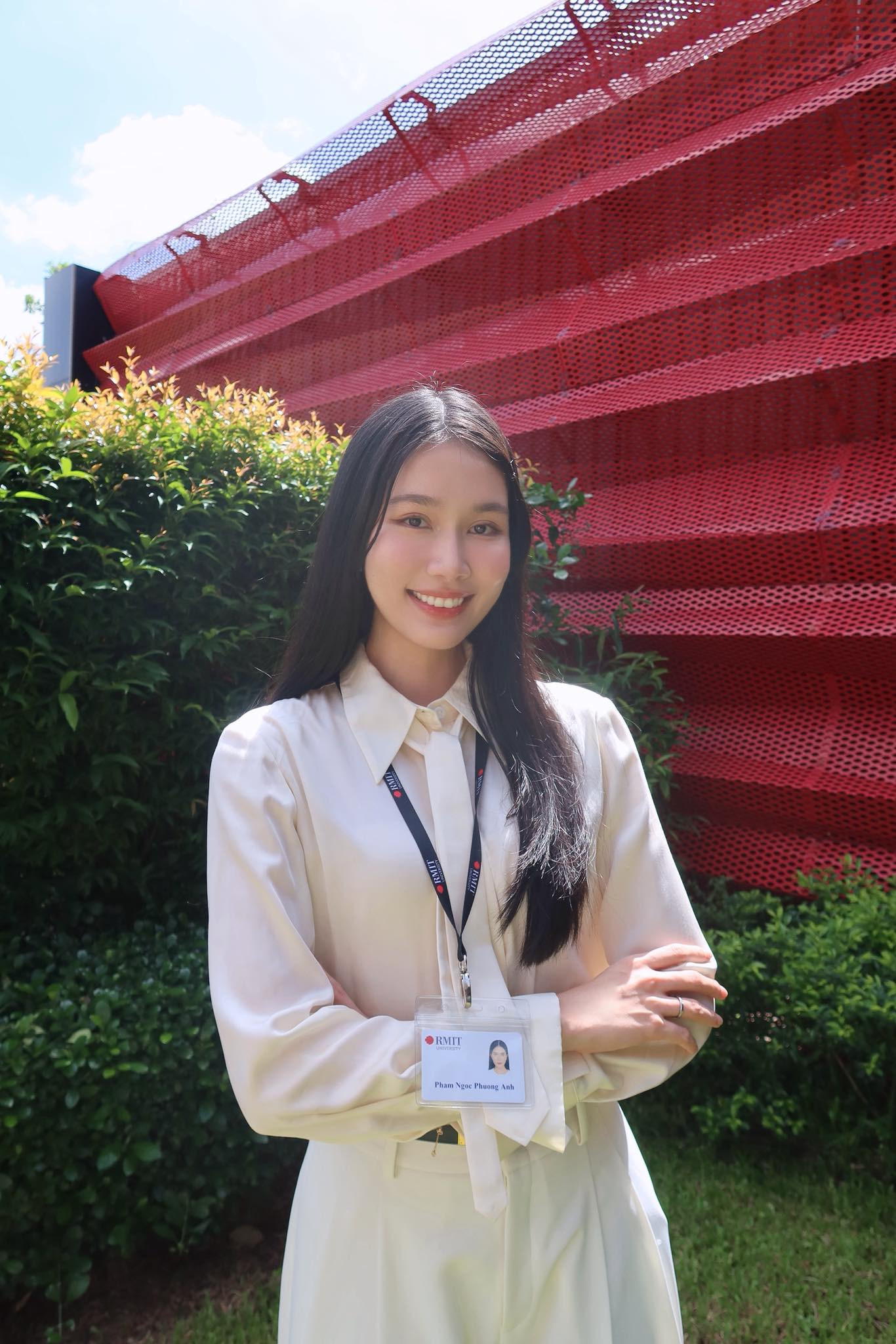 Á hậu sở hữu IELTS 8.0: Áp lực khi đứng trên giảng đường - Ảnh 2.