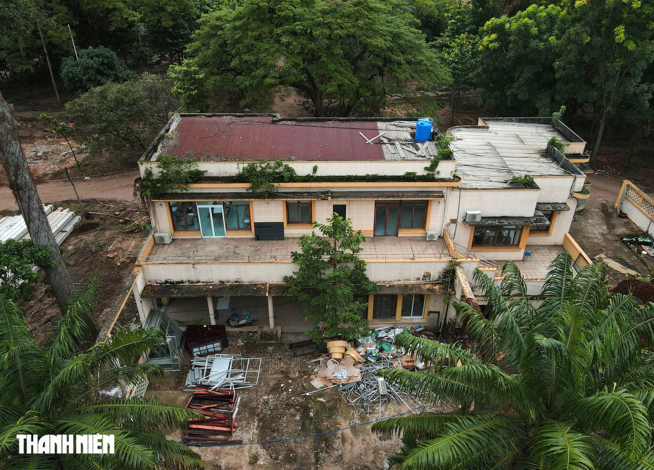 TP.HCM lý giải việc tháo dỡ 3 biệt thự Chú Hỏa và giữ lại 4 căn còn lại- Ảnh 1. TP.HCM lý giải việc tháo dỡ 3 biệt thự Chú Hỏa và giữ lại 4 căn còn lại- Ảnh 1.