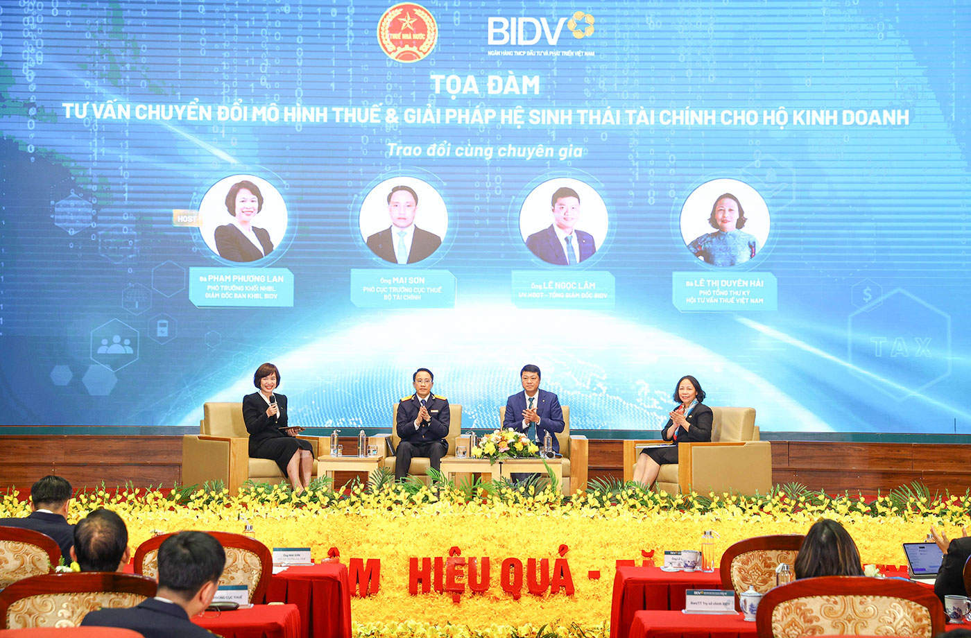 BIDV cùng ngành Thuế đồng hành hỗ trợ hộ kinh doanh chuyển đổi, bứt phá 
- Ảnh 2.