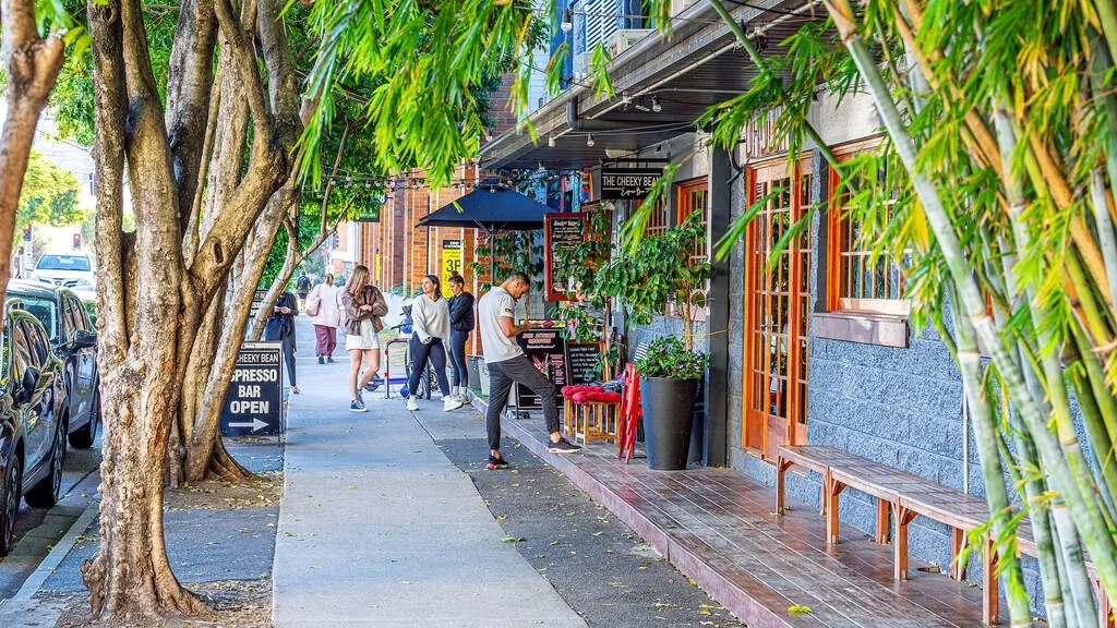 Phố đêm ở quận 4 cũ bất ngờ vào top 10 con đường hấp dẫn nhất thế giới - Ảnh 6.