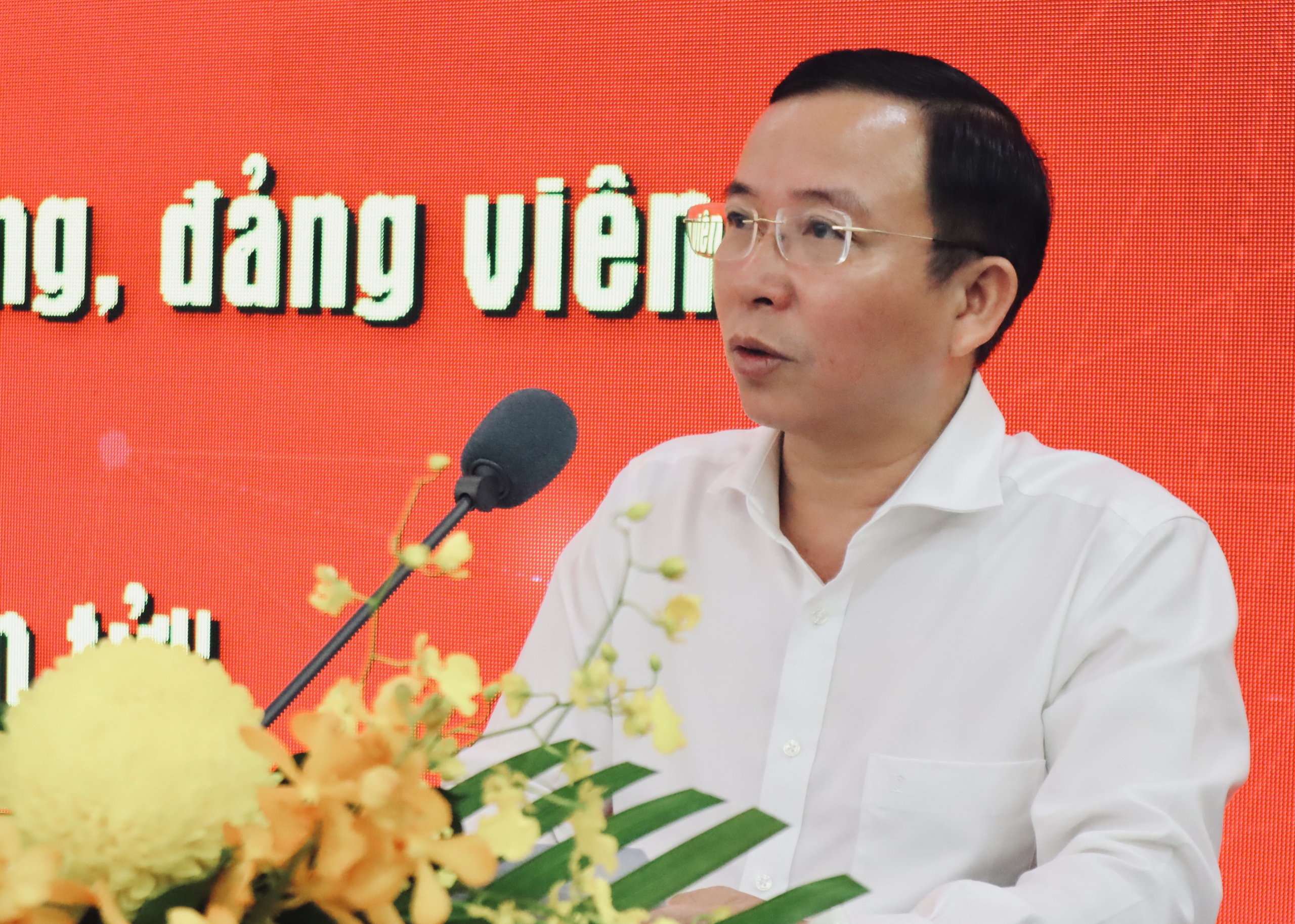 TP.HCM: 15 ngày đêm làm sạch, chuẩn hóa dữ liệu tổ chức đảng, đảng viên- Ảnh 1.