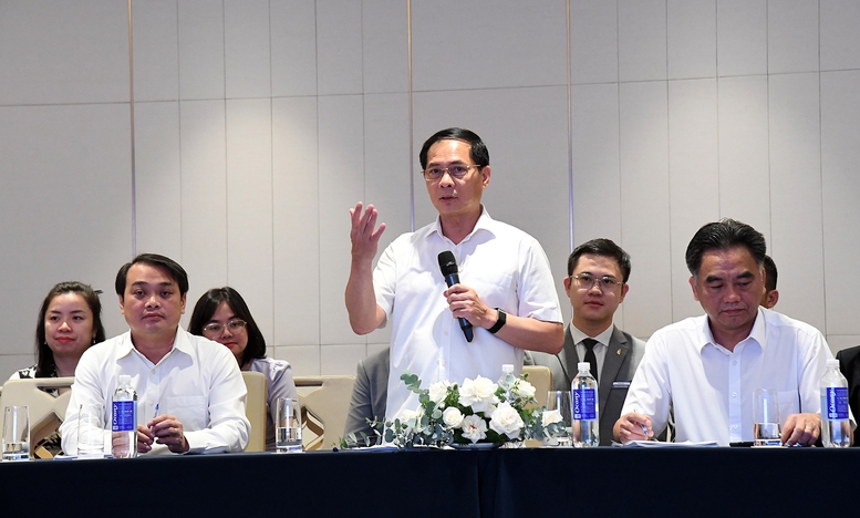 Phó thủ tướng Bùi Thanh Sơn thị sát nơi tổ chức Diễn đàn Kinh tế mùa thu  - Ảnh 1.