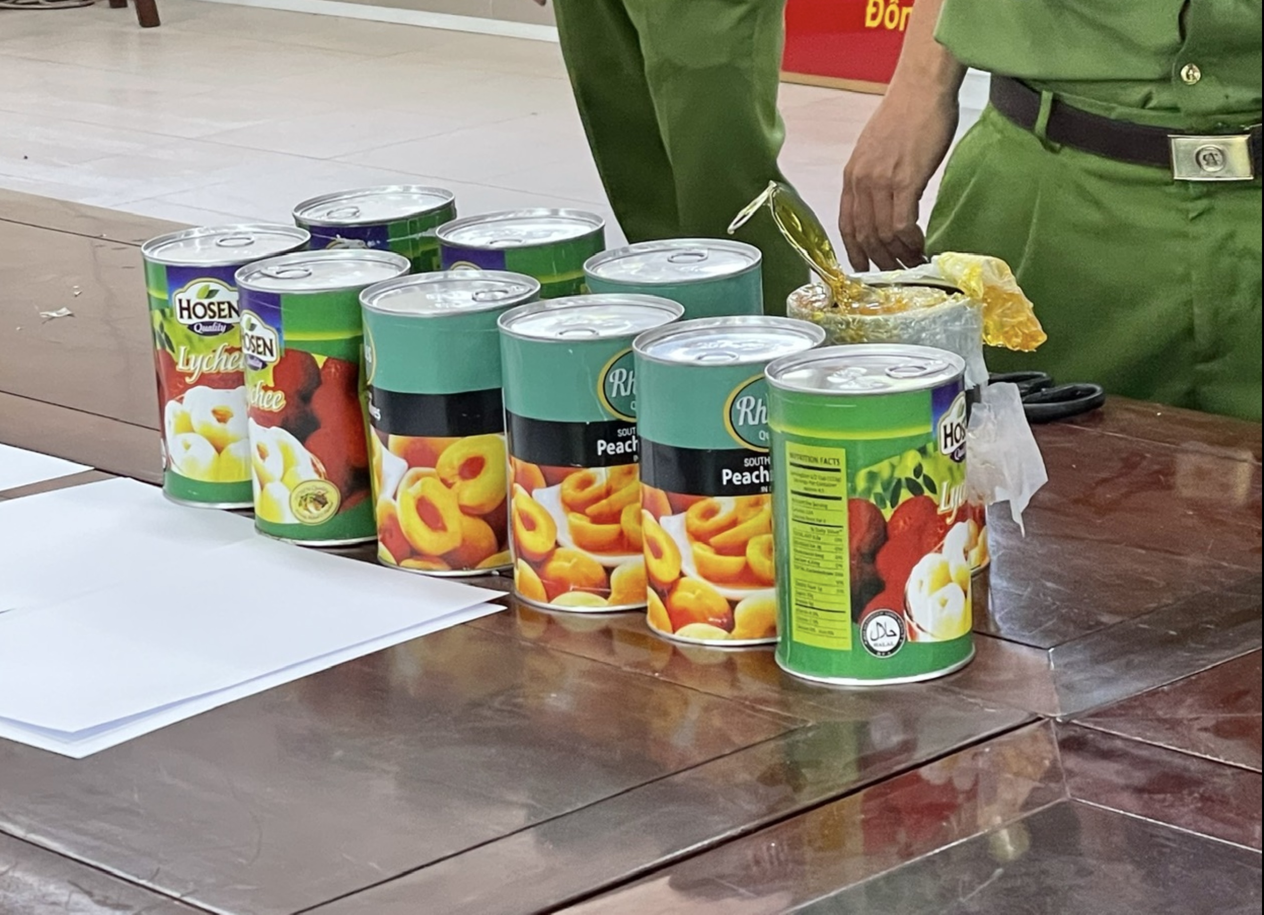 Lộ đường dây ma túy khủng từ nhóm ‘cô tiên thơm’ - Ảnh 4.