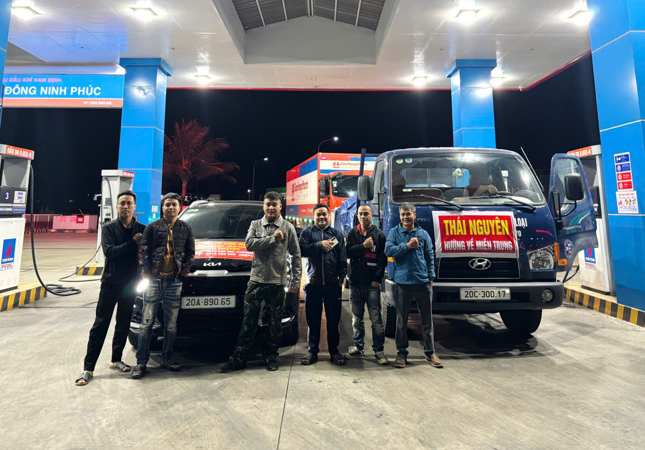 Tình người Thái Nguyên giữa vùng lũ lụt Đắk Lắk - Ảnh 1. Tình người Thái Nguyên giữa vùng lũ lụt Đắk Lắk - Ảnh 1.